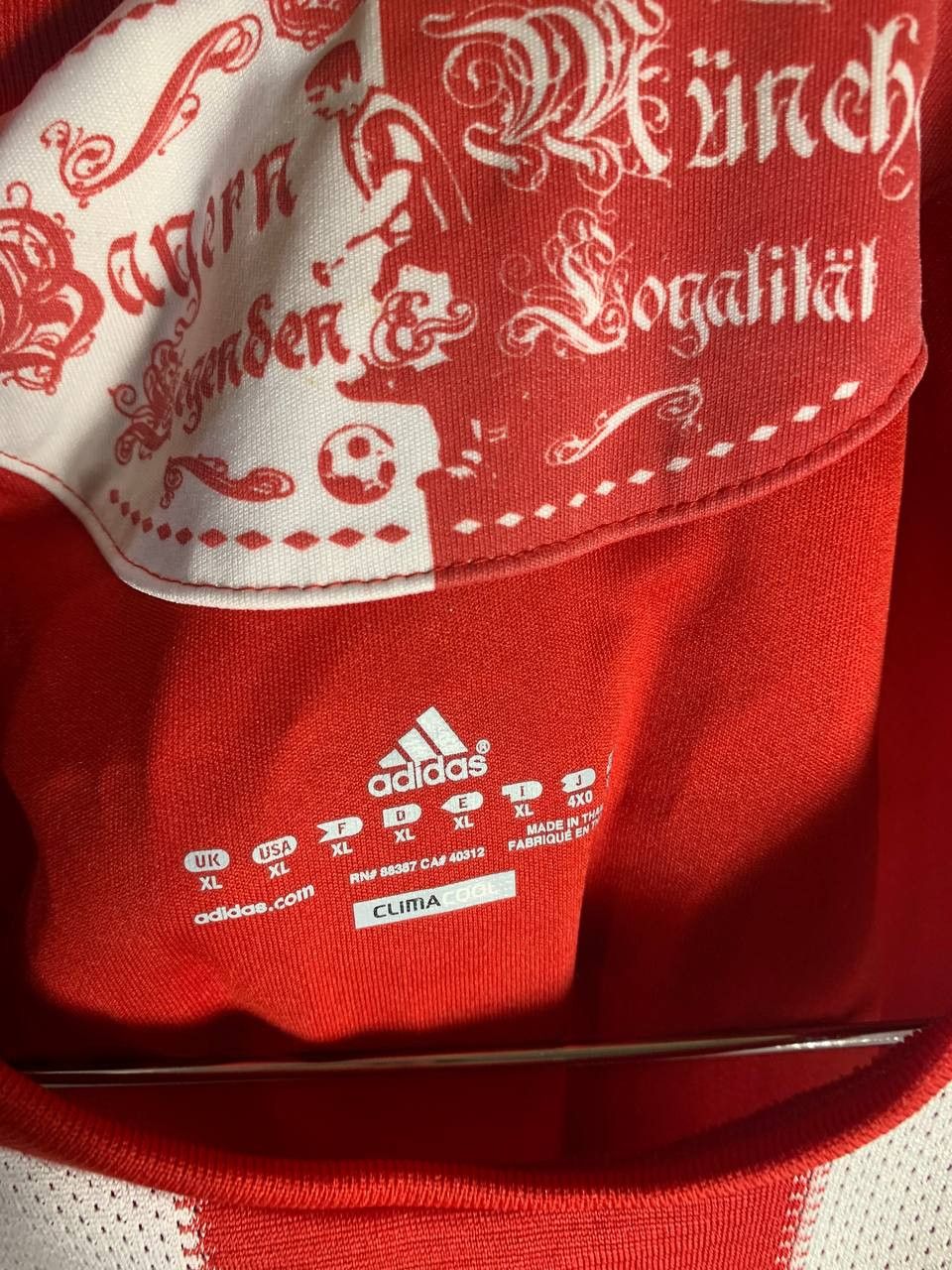 Adidas Vintage Adidas FC Bayern Munchen Germany Soccer Jersey Retro Size US XL / EU 56 / 4 - 7 Thumbnail