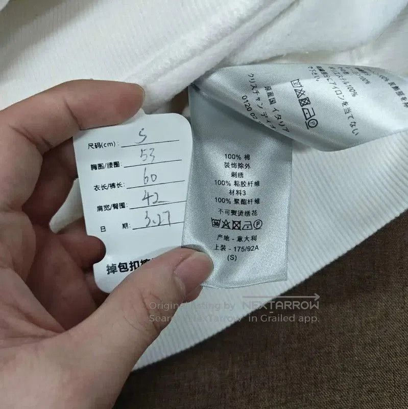 Dior Dior Women's White Cotton Hoodie with Floral Design . Size S / US 4 / IT 40 - 5 Thumbnail