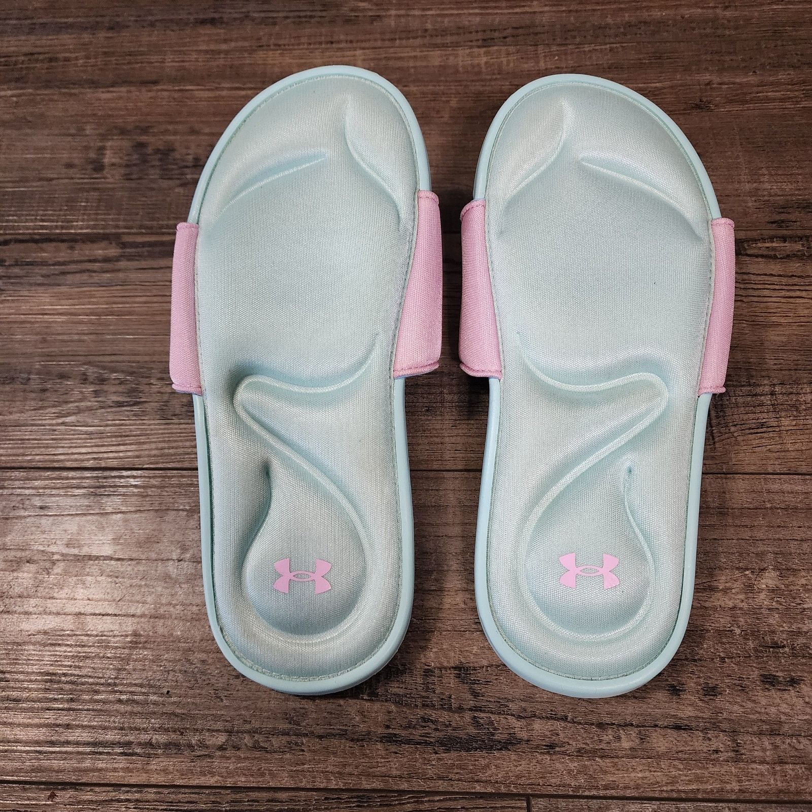 Under Armour Under Armour Ignite IX W SZ 7 blue pink slides Pre-owned SH2 Size US 7 / IT 37 - 7 Thumbnail