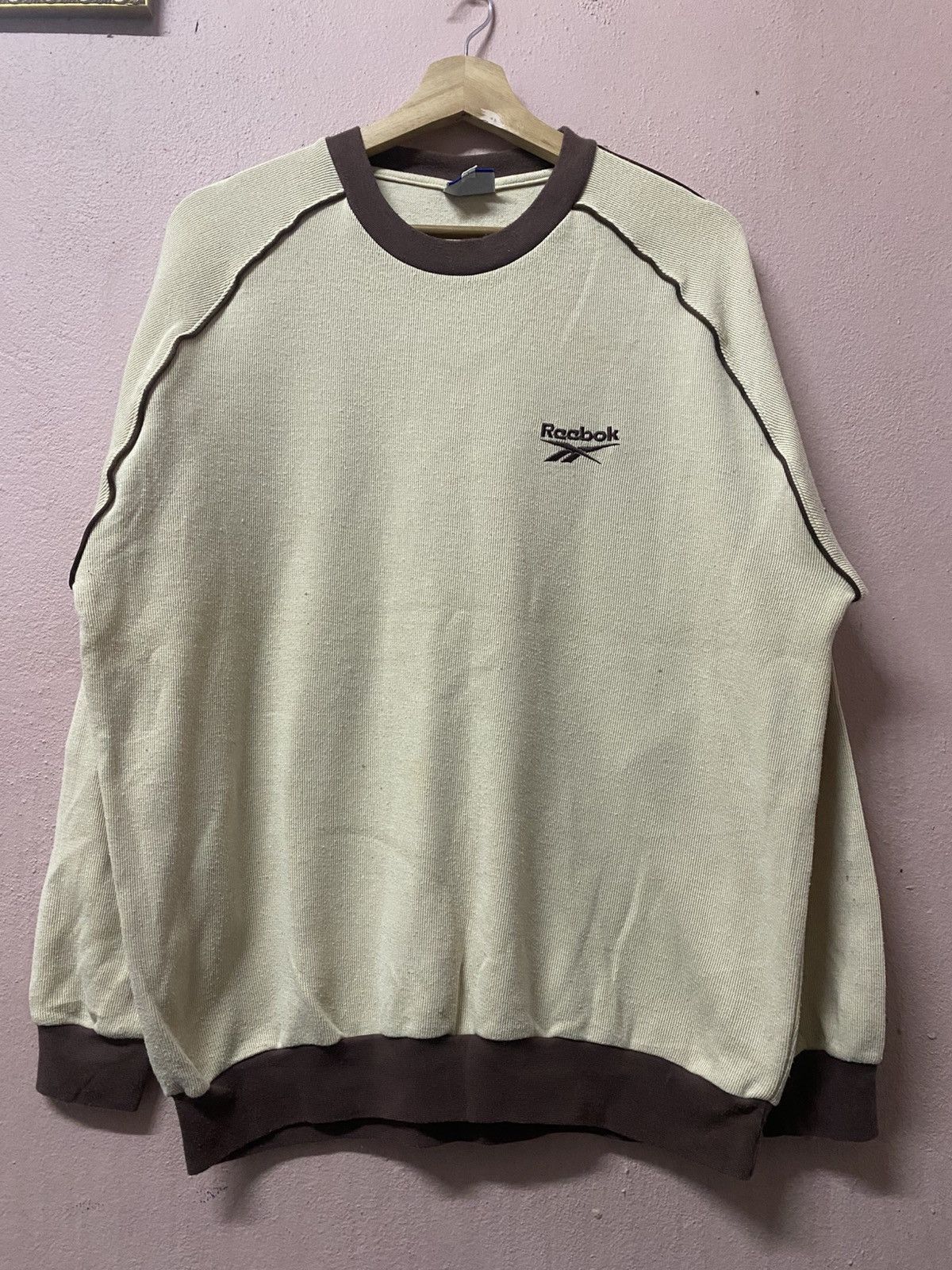 Reebok Vintage Reebok Sweatshirt Size US L / EU 52-54 / 3 - 1 Thumbnail