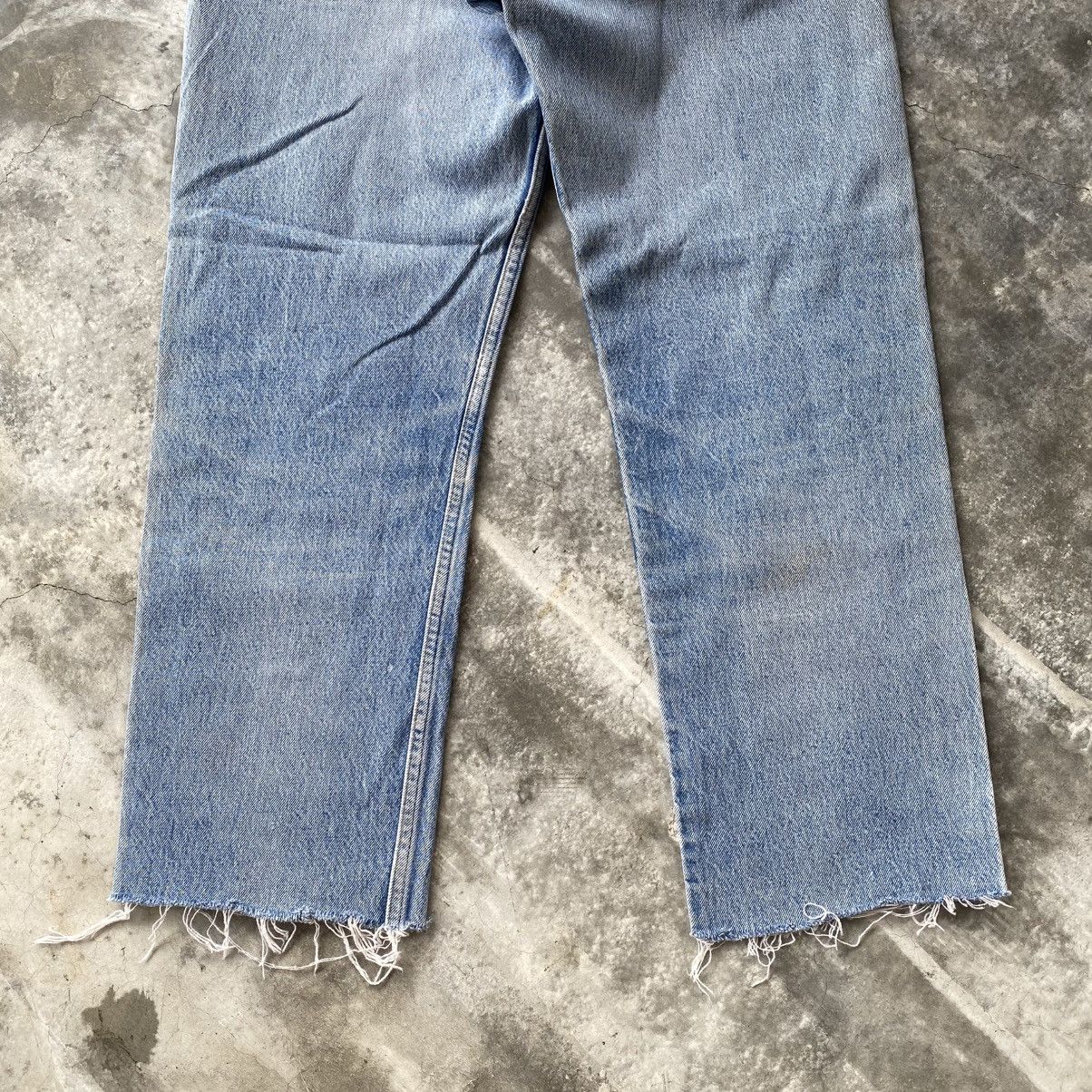 Levi's × Levi's Vintage Clothing × Vintage Vintage 90s Levis Distressed Denim w32 Size US 32 / EU 48 - 3 Thumbnail