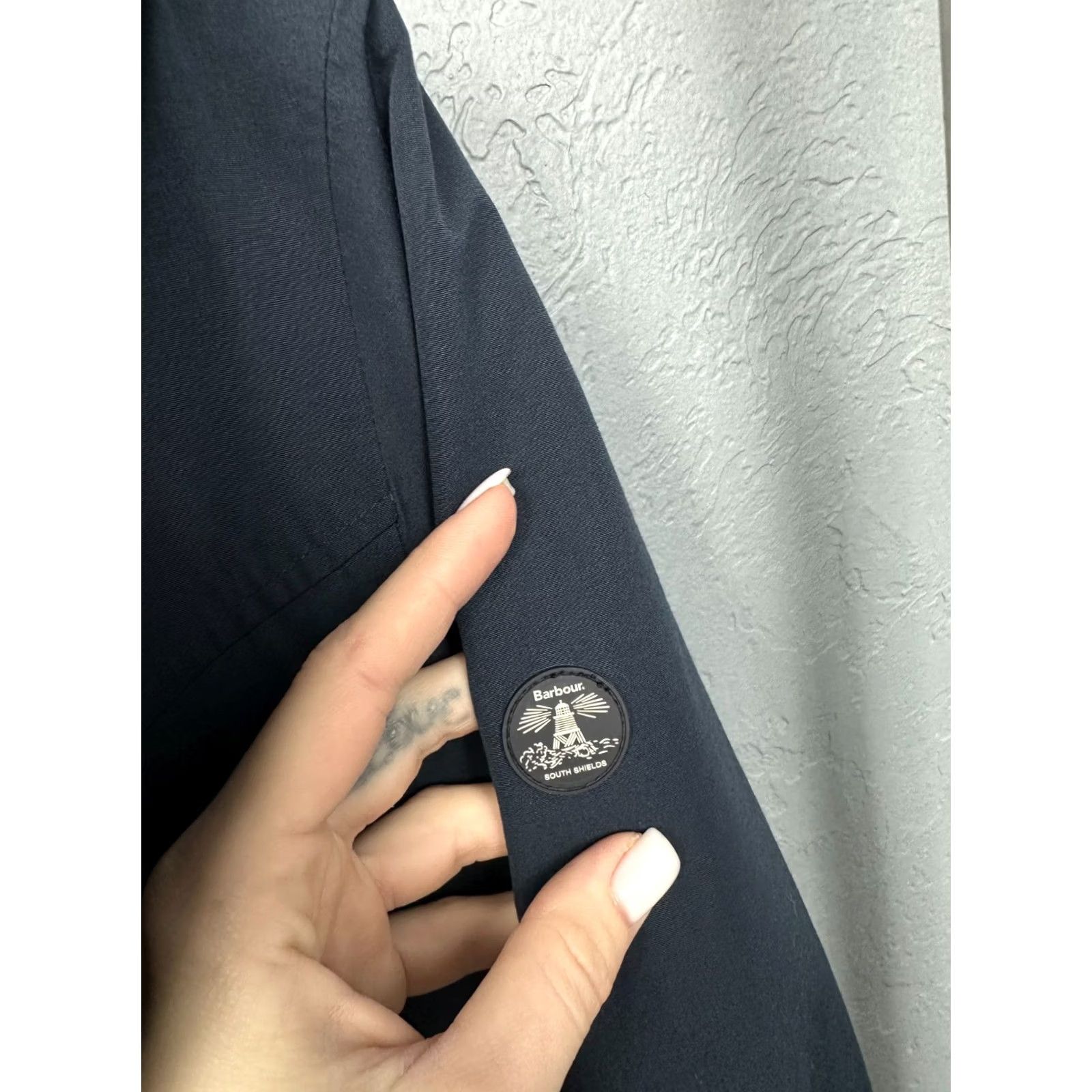 Barbour Barbour Mast Waterproof Jacket Womens XL UK 16 Blue Barbour Mast Jacket Womens XL Blue Waterproof 90s? Size XL / US 12-14 / IT 48-50 - 4 Thumbnail
