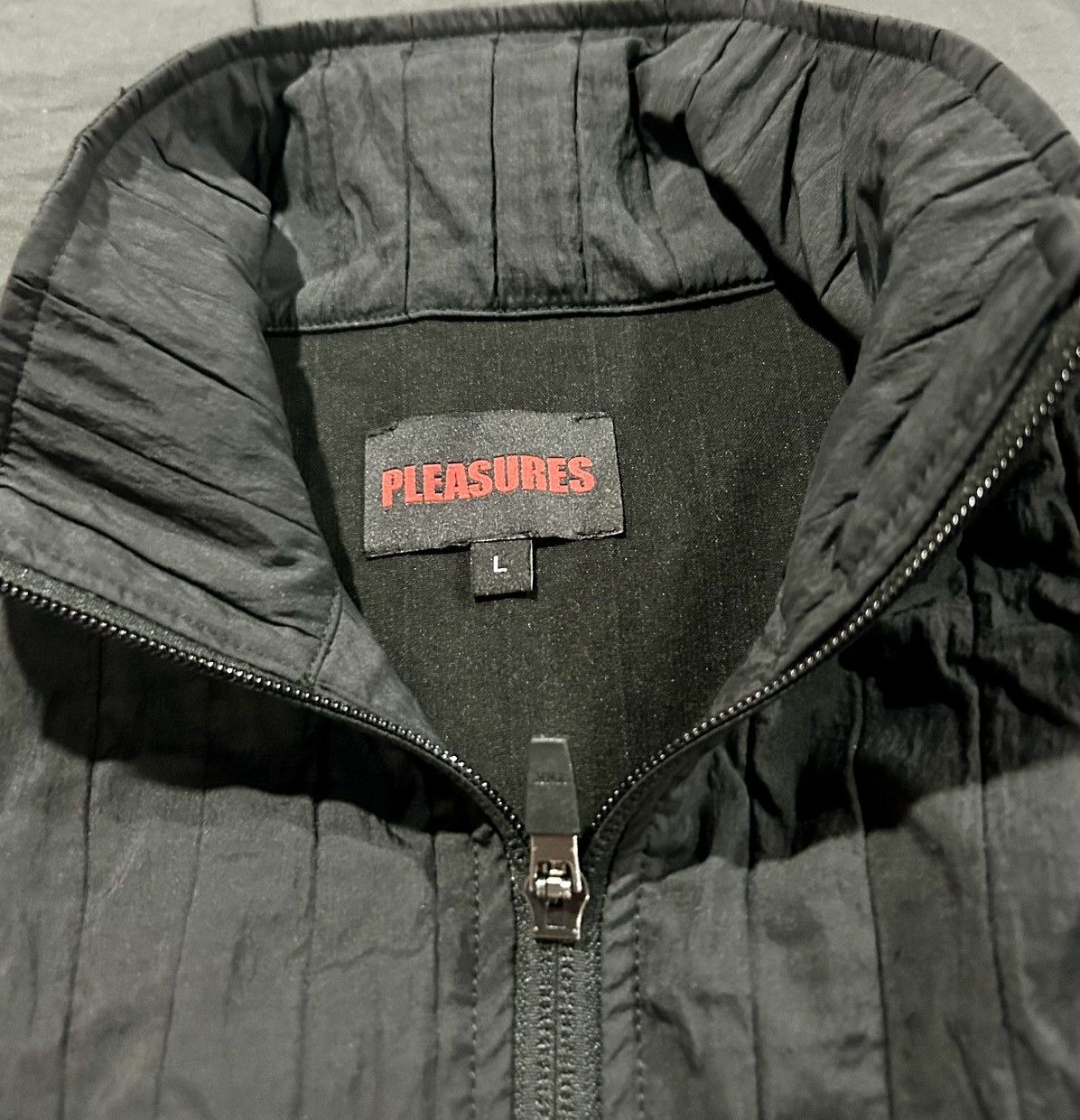 Pleasures PLEASURES Rescue Pleated Track Jacket – Black size large Size US L / EU 52-54 / 3 - 11 Thumbnail