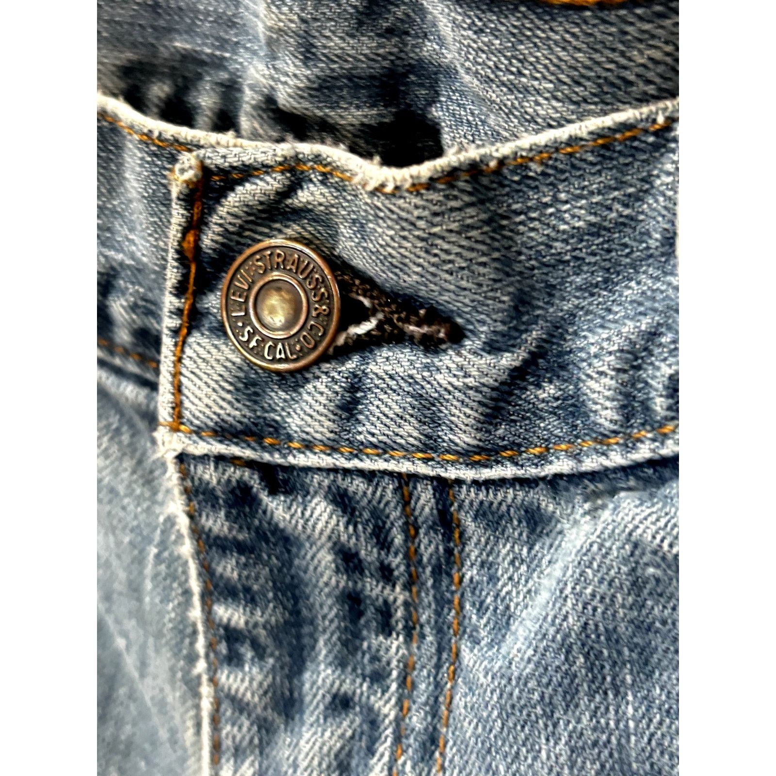 Wrangler WRANGLER Vintage Women's Cut-off Denim Shorts Sz 33 Size 33" - 4 Thumbnail