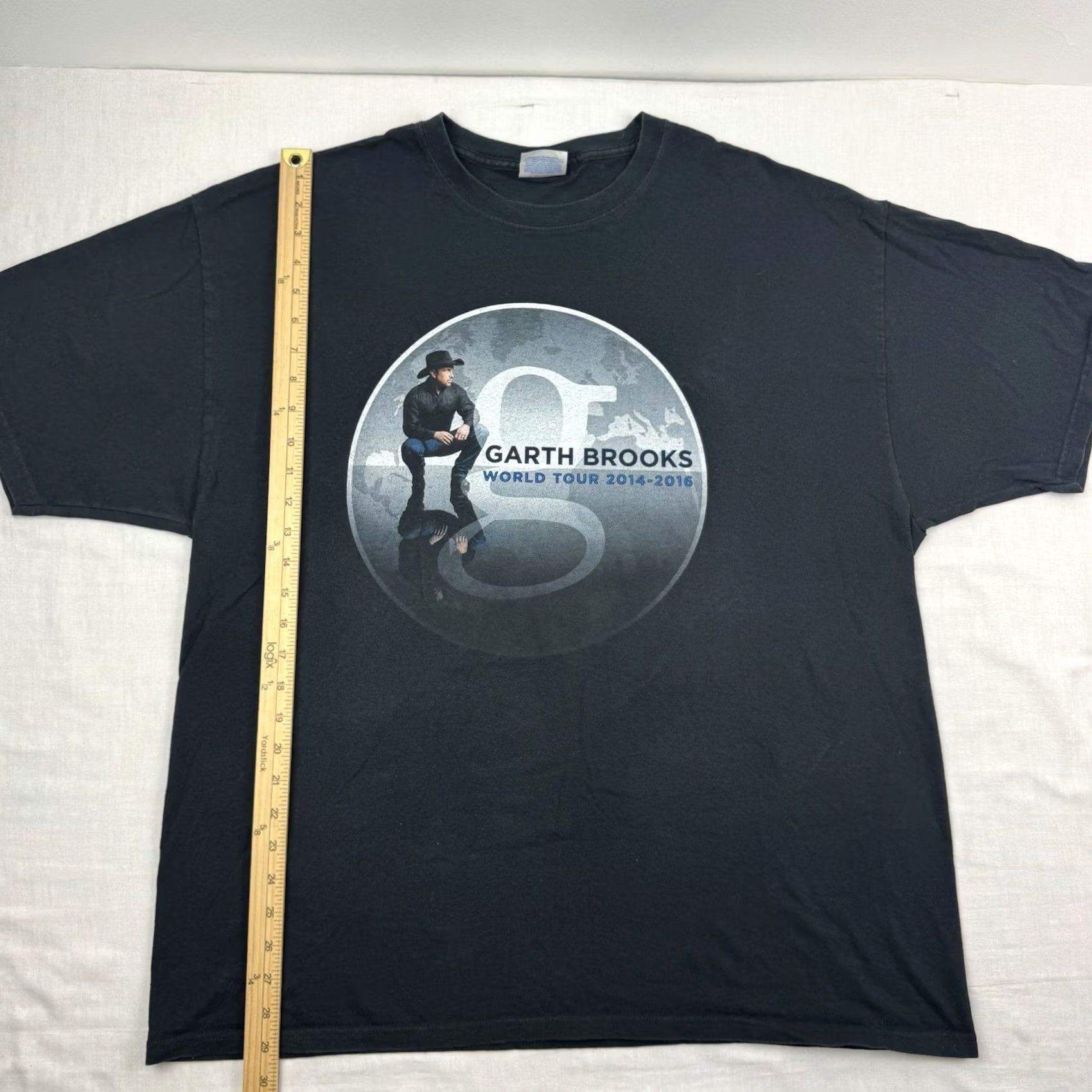 Hanes Garth Brooks World Tour 2014 T Shirt Adult 2XL Music Band Country Music Y2K Mens Size US XXL / EU 58 / 5 - 4 Thumbnail