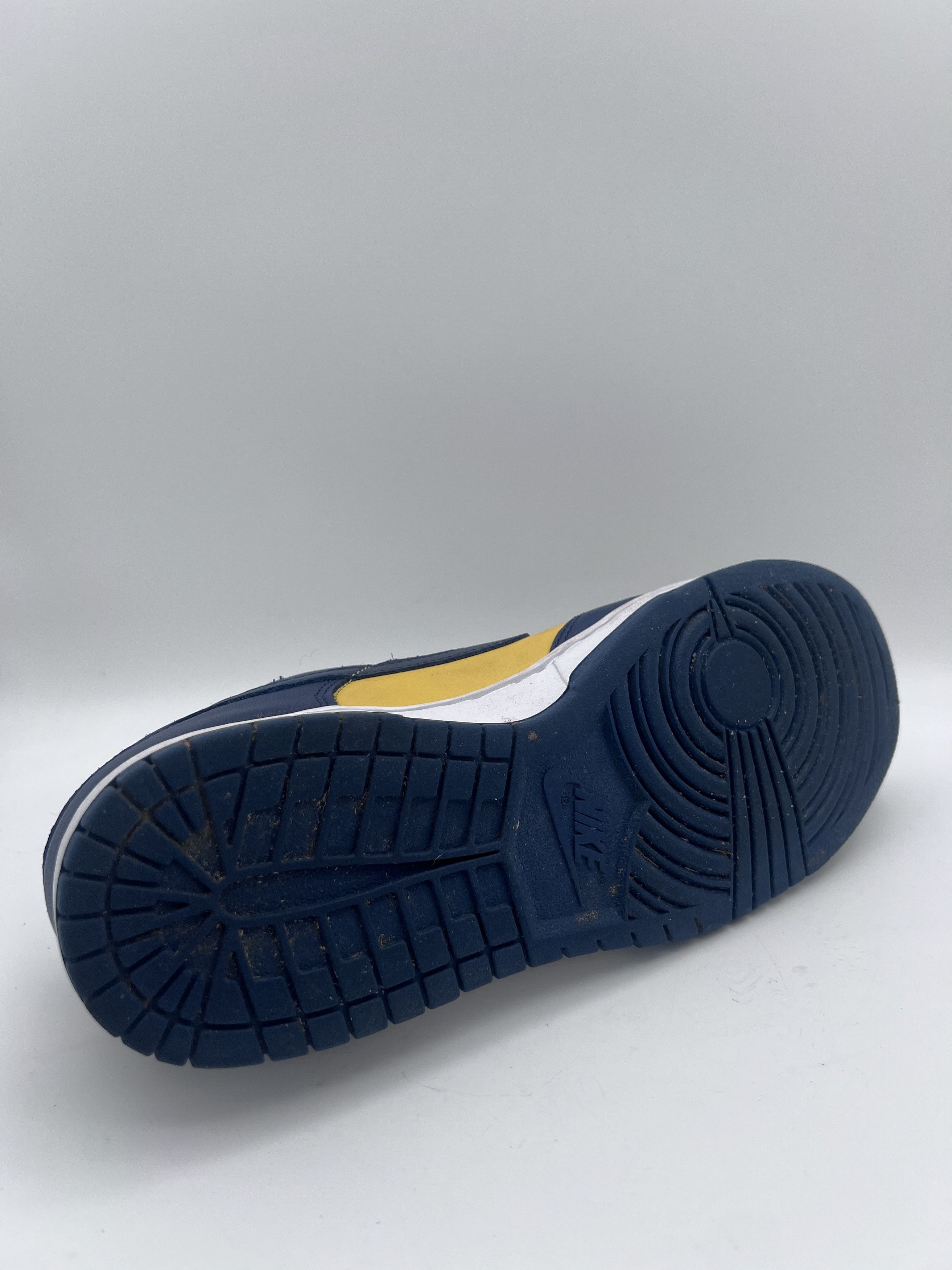 Nike Nike Dunk Low Michigan Varsity Maize Midnight DD1391-700 11 Size US 11 / EU 44 - 9 Thumbnail