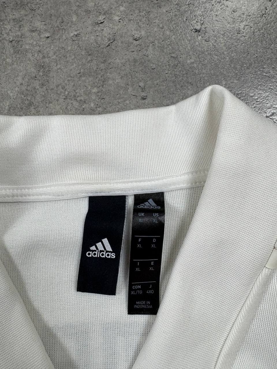 Adidas Vintage Adidas Real Madrid Football Zip 2 Up Hoodie Y2K Rare Size US XL / EU 56 / 4 - 5 Thumbnail