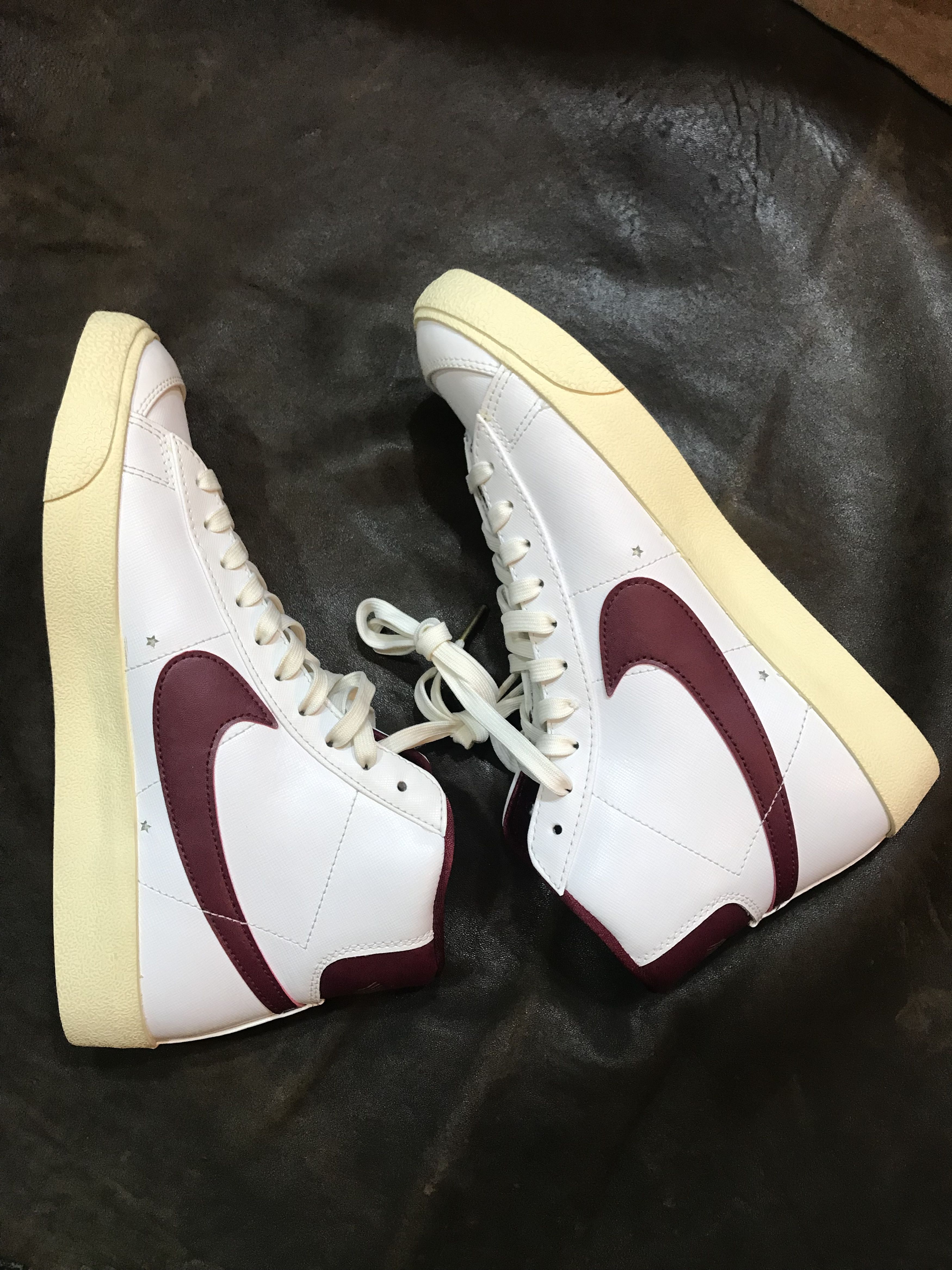 Nike Nike Blazer 77 Mid MMXXIII brand new with no tags Size US 9.5 / EU 42-43 - 3 Thumbnail