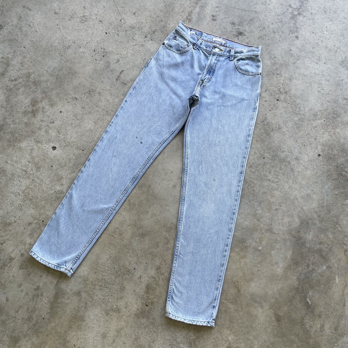 Jean × Levi's × Vintage W29 Vintage Levi’s 550 Relaxed Jeans Faded Denim Pants Size US 29 - 2 Thumbnail