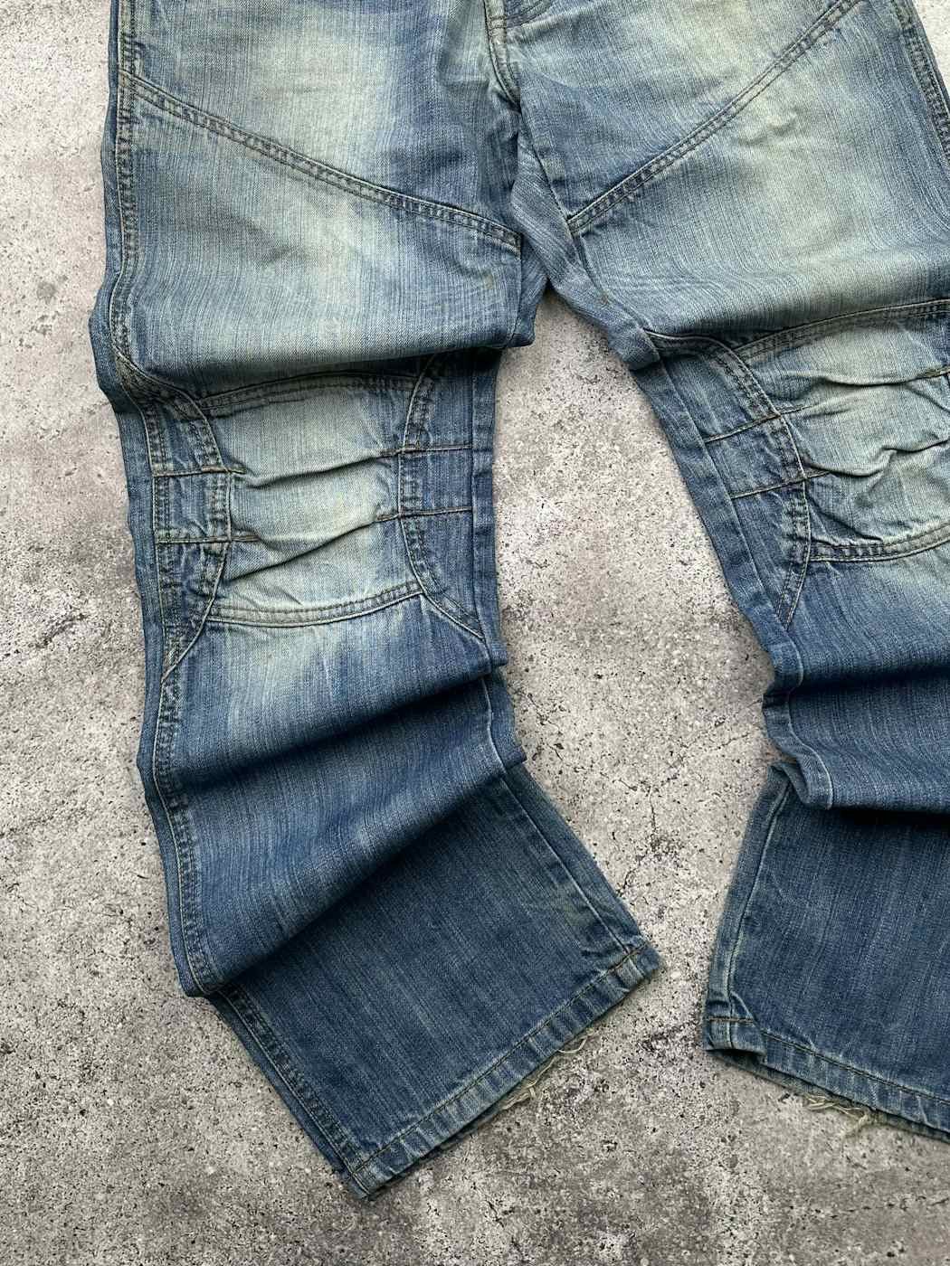 Japanese Brand Vintage Wide Biker Jeans C518(V263) Size US 32 / EU 48 - 3 Thumbnail