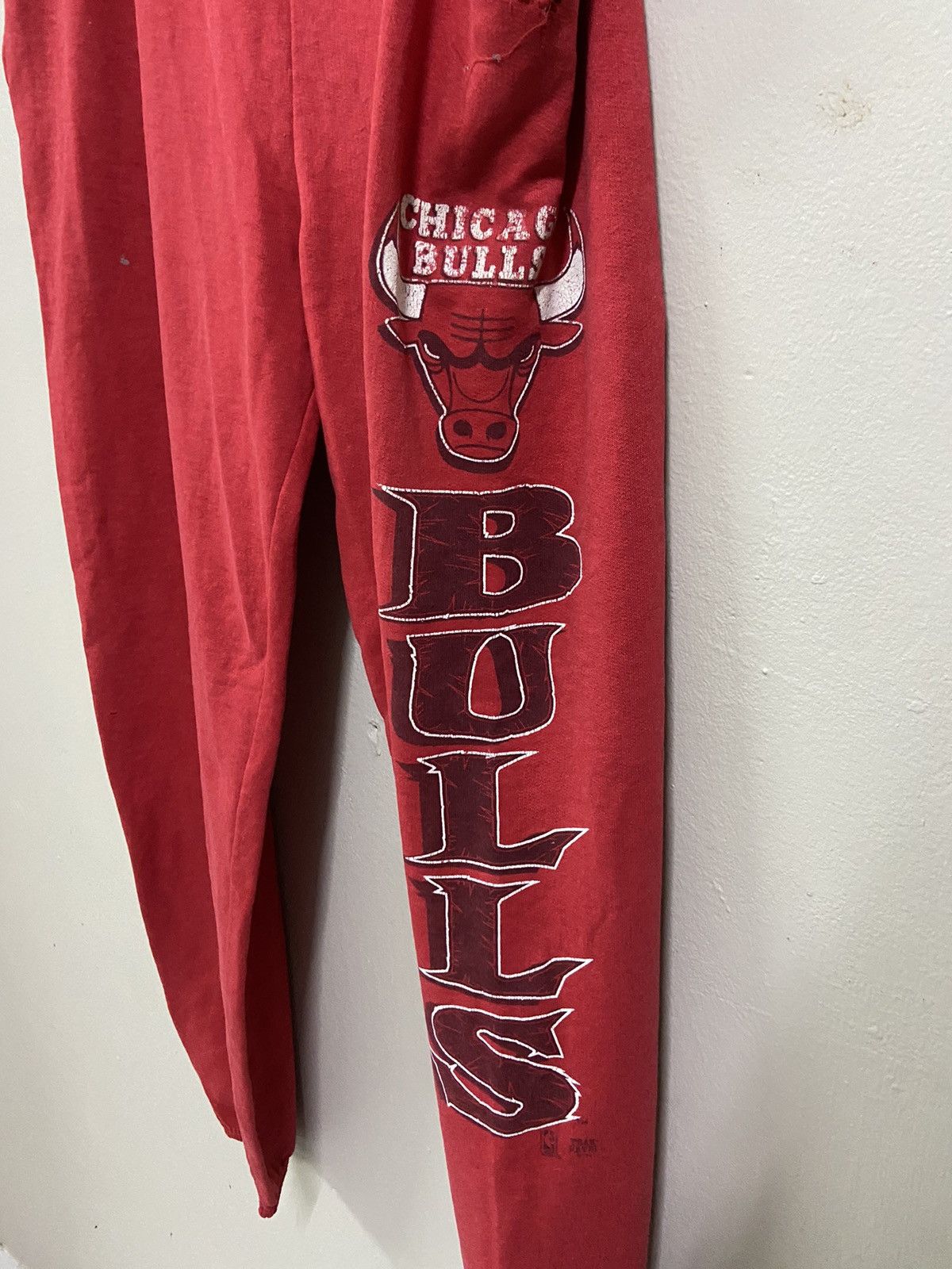 NBA × Vintage Vintage 90s Chicago Bulls by Team Rated Sweatpants Size US 36 / EU 52 - 3 Thumbnail
