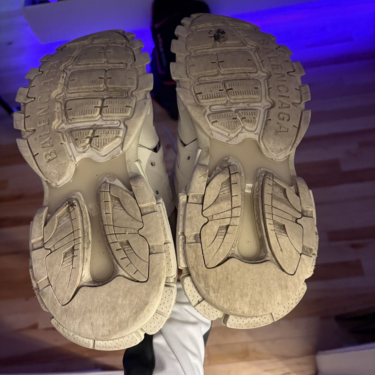 Balenciaga Balenciaga track beige size 8/41 mens Size US 8 / EU 41 - 8 Thumbnail