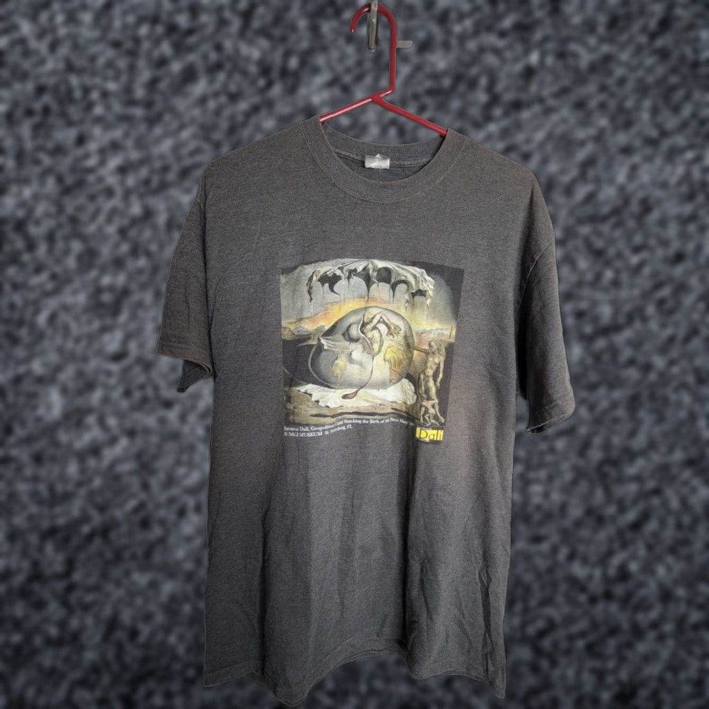 Hanes VINTAGE Salvador Dali Graphic T Shirt Gray Adult Large Mens Art Size US L / EU 52-54 / 3 - 1 Thumbnail