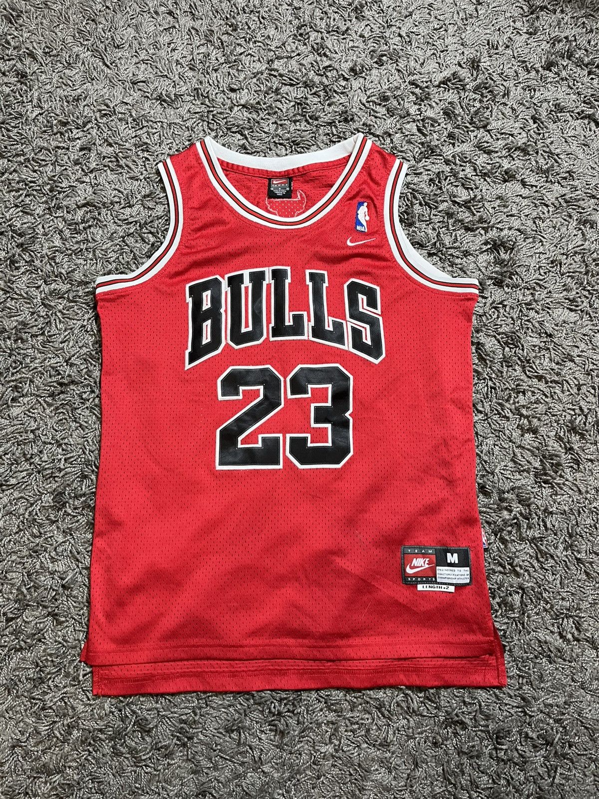 NBA × Vintage MICHAEL JORDAN #23 CHICAGO BULLS NBA SOCCER JERSEY SHIRT Size US M / EU 48-50 / 2 - 1 Thumbnail