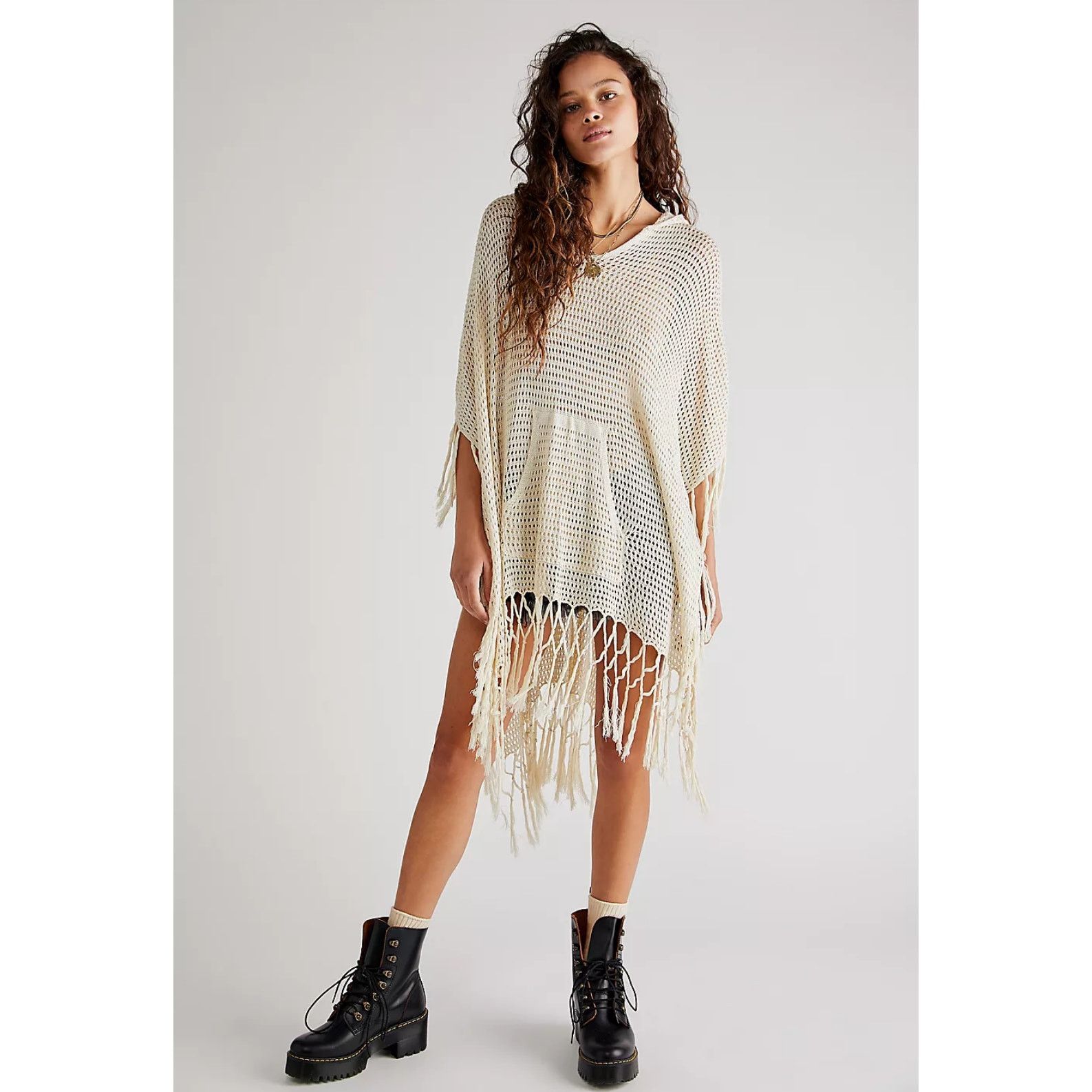 Free People Summer House Crochet Poncho FRINGE $128 ONESIZE