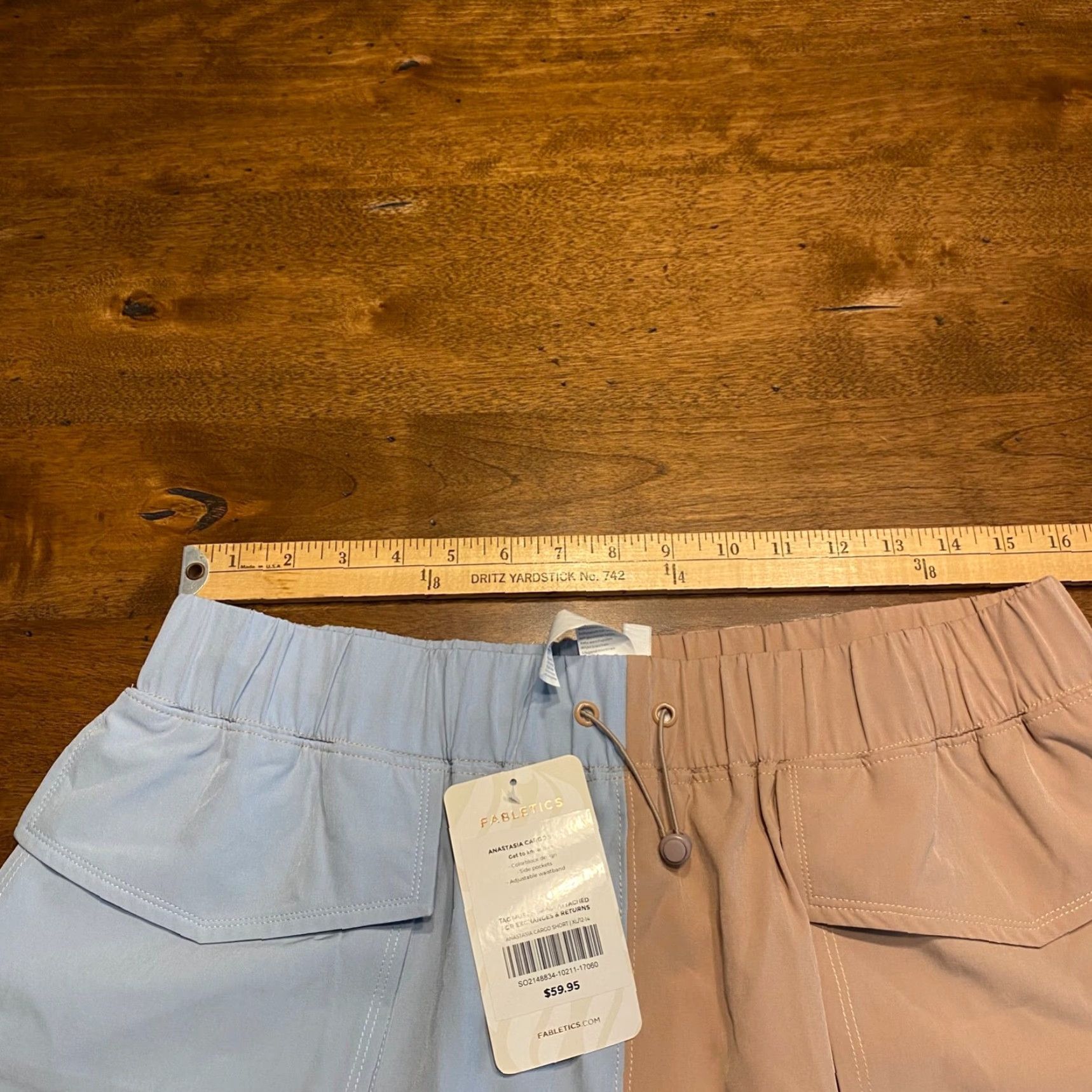 Fabletics Fabletics Shorts Womens XL Tan Blue Cargo Anastasia Color Block Stretch Ladies Size 40" / US 18 - 4 Thumbnail