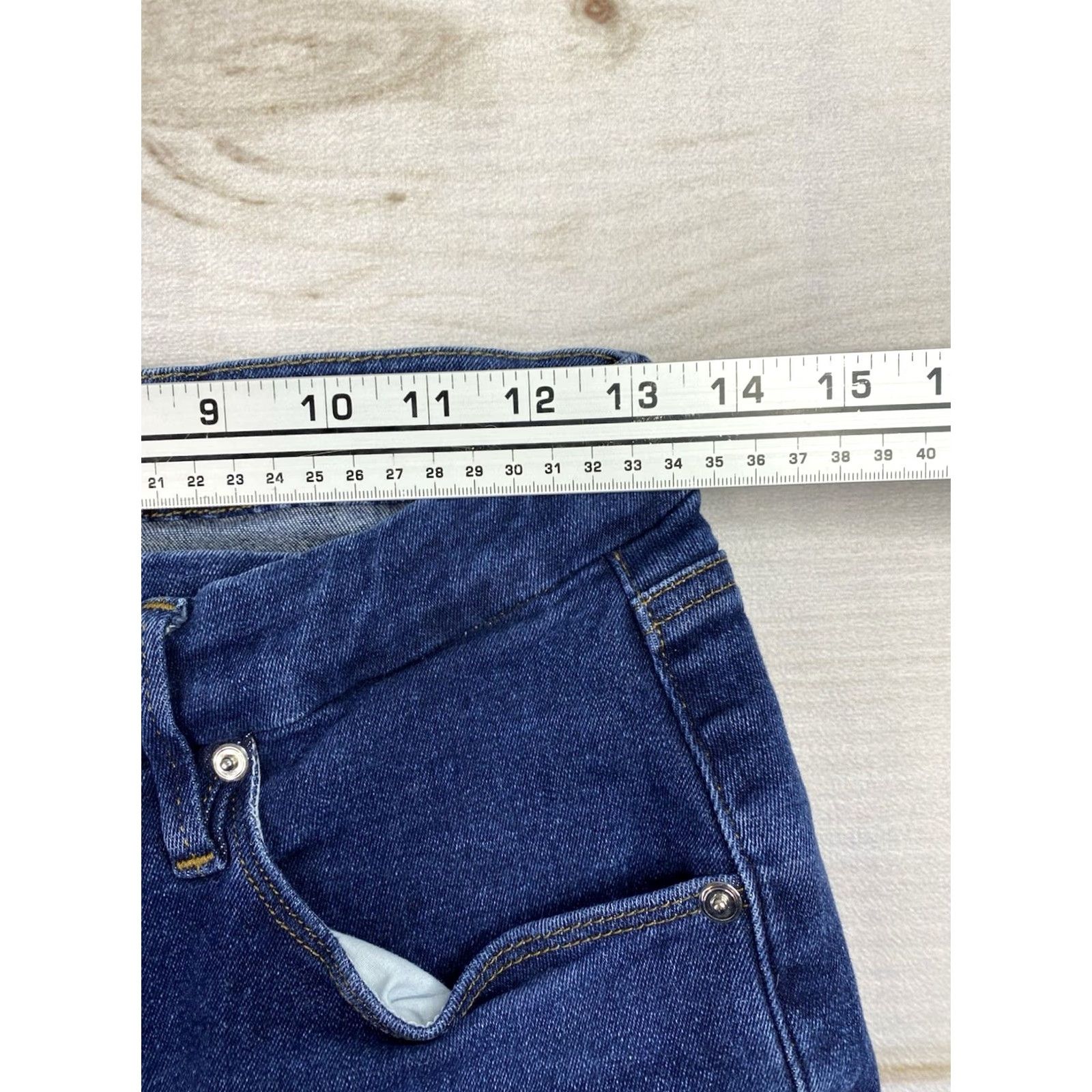 Good American Good American Jeans Womens 8 Skinny Mid Rise Stretch Dark Wash Denim Shirt? Size 30" / US 8 / IT 44 - 4 Thumbnail