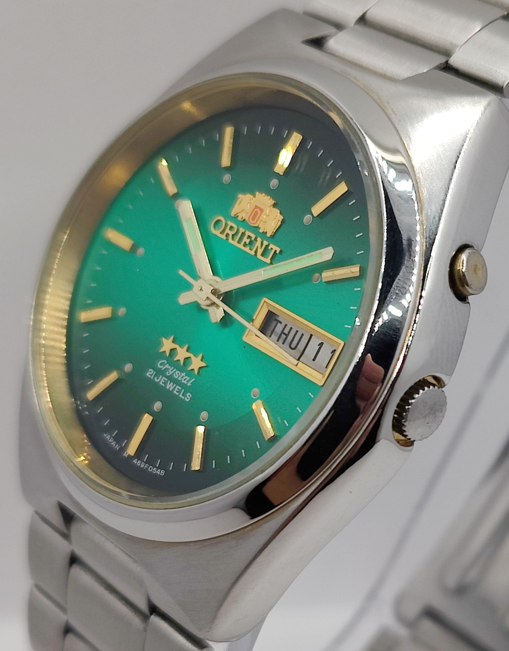 Orient Orient Crystal Automatic Day/Date Men's wrist watch