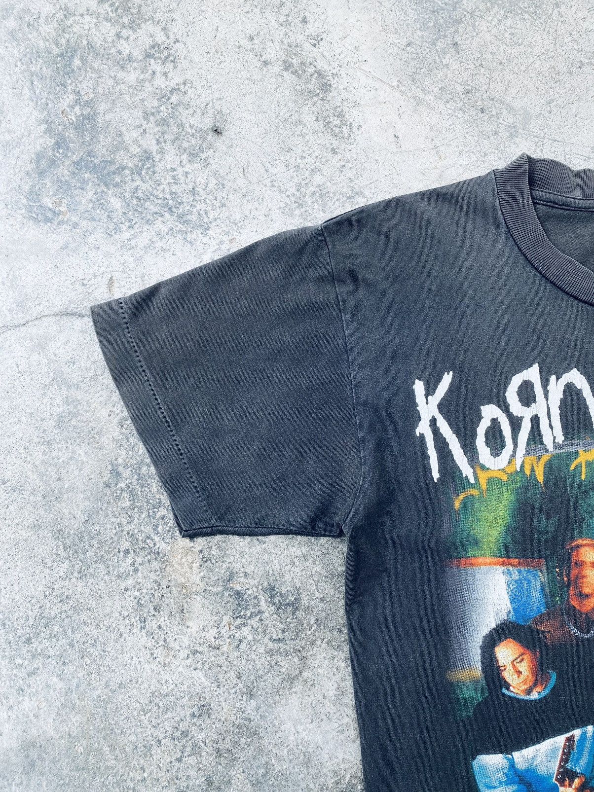 Band Tees Vintage Korn Follow The Leader Nu Metal Band Distressed Tees Size US S / EU 44-46 / 1 - 5 Thumbnail