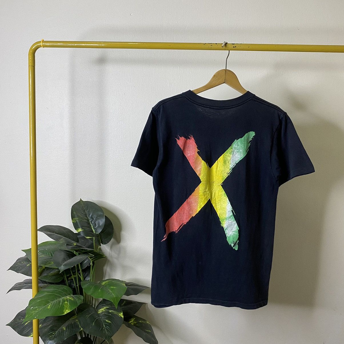 Vintage Vintage 1992 Malcolm X T Shirt Size US M / EU 48-50 / 2 - 1 Thumbnail