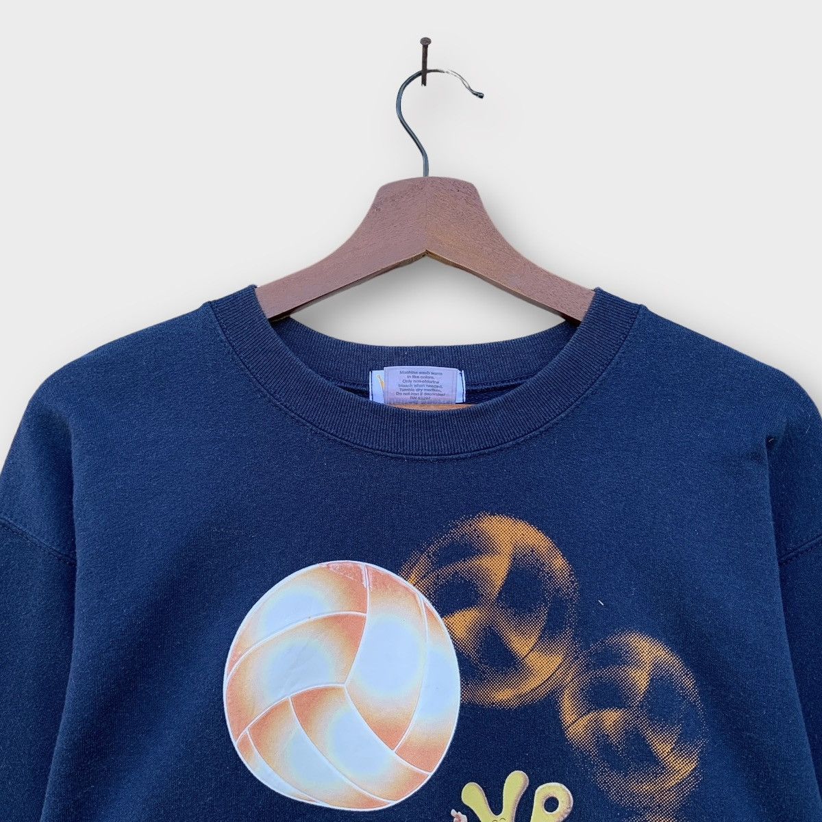 Vintage Vintage 90s United Sports Volleyball World Championship 1998 Size US S / EU 44-46 / 1 - 3 Thumbnail