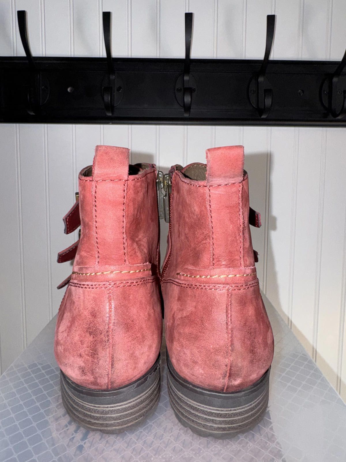 Other Earthies Carlow Red Buckle Strap Ankle Boots Size US 8.5 / IT 38.5 - 3 Thumbnail