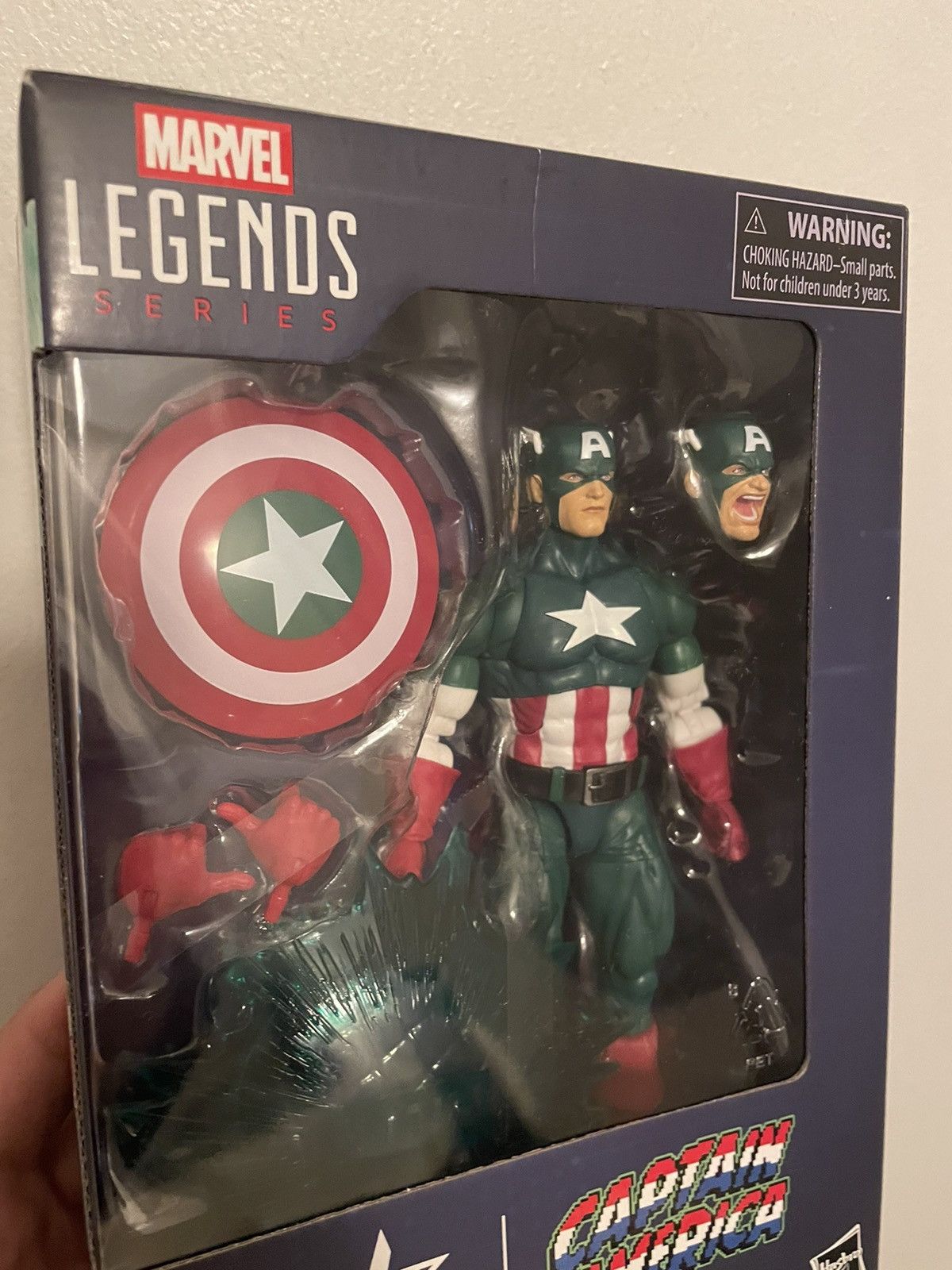 Kith Marvel Kith for hasbro legends Captain America player 2 Size ONE SIZE - 6 Thumbnail