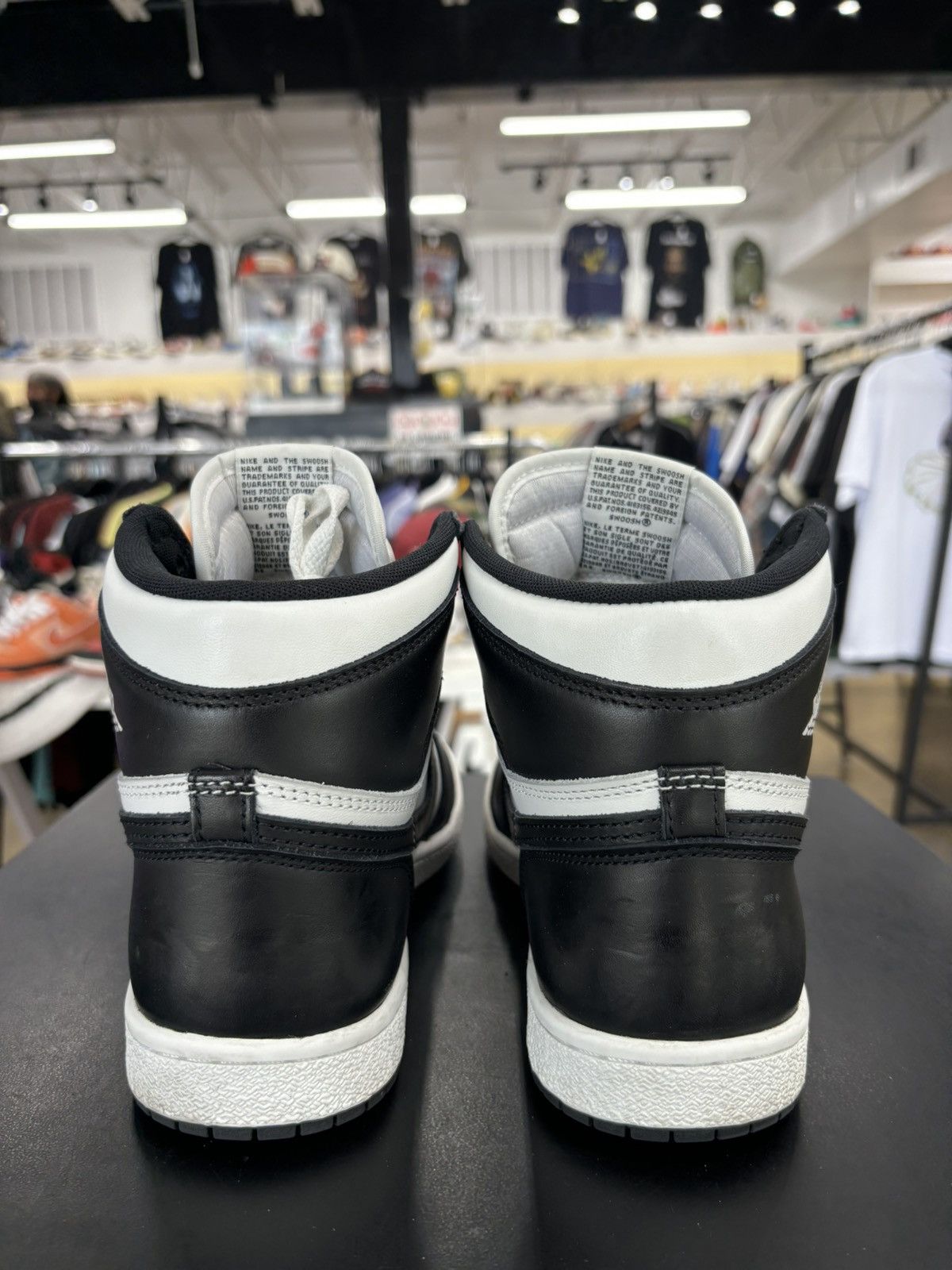 Jordan Brand Air Jordan 1 Black White Sz. 9 (2023) Size US 9 / EU 42 - 5 Thumbnail
