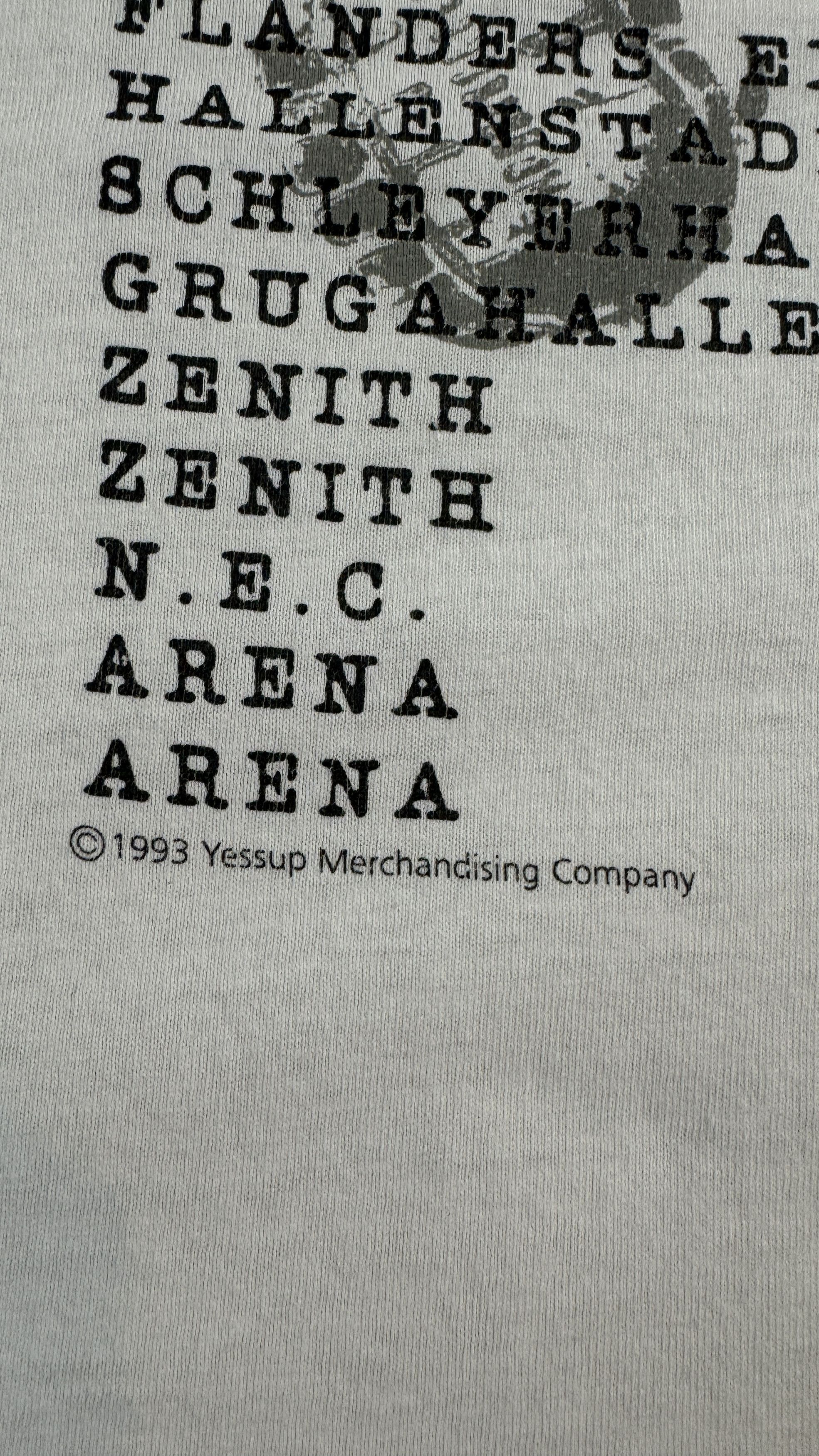 Hanes Rare Van Halen 1993 Tour Shirt Right here right now Size US XL / EU 56 / 4 - 3 Thumbnail