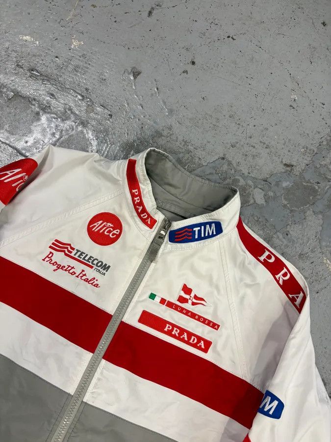 Prada AW2003 Prada Red White Nylon Luna Rossa Jacket Size US M / EU 48-50 / 2 - 4 Thumbnail