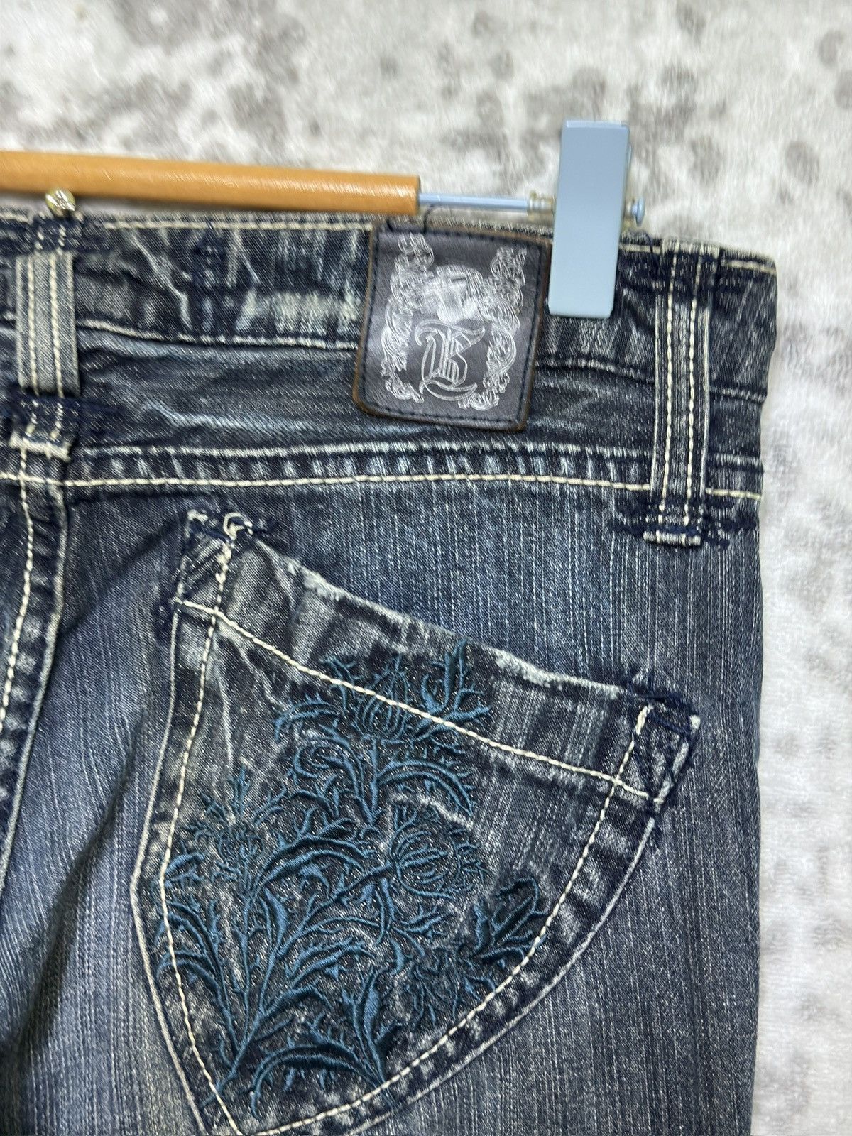 If Six Was Nine Vintage True Brit Embroidered Honeycomb Whisker Wash Strike Size US 29 - 12 Thumbnail