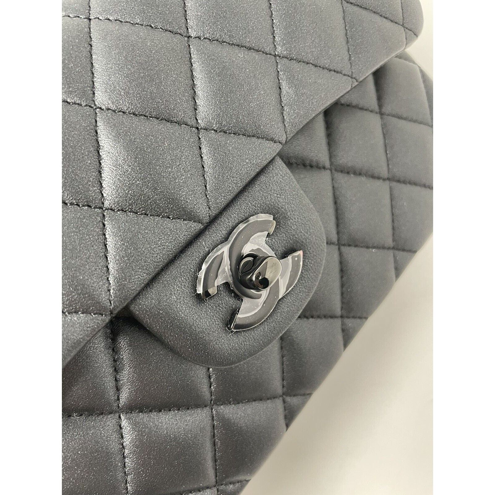 Chanel SO BLACK Small Classic Double Flap Black Pearly Lambskin 23B Size ONE SIZE - 9 Thumbnail