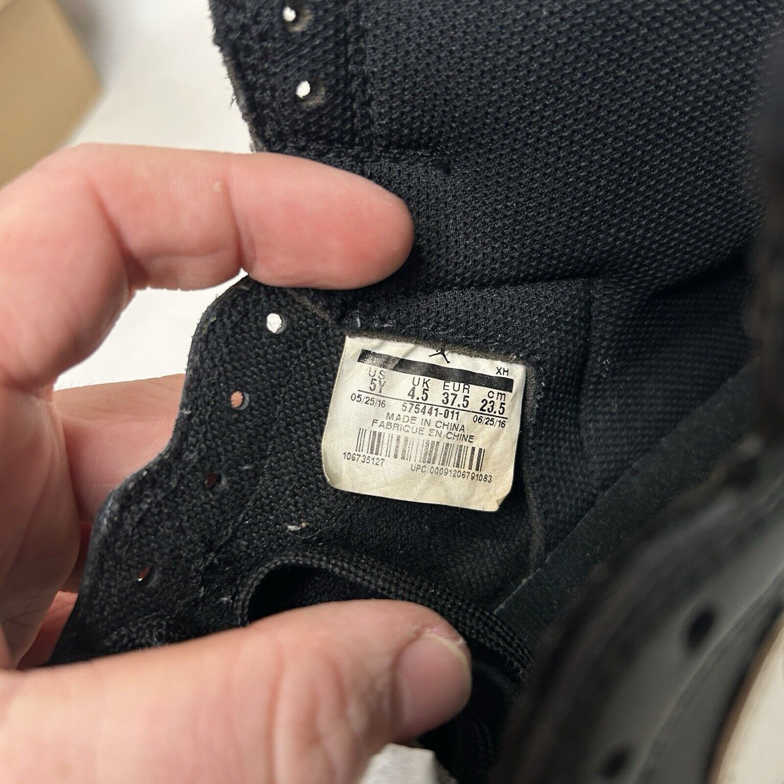 Nike Nike Air Jordan 1 Retro High BG “Black Yin-Yang” 2024 Size US 6.5 / IT 36.5 - 8 Thumbnail