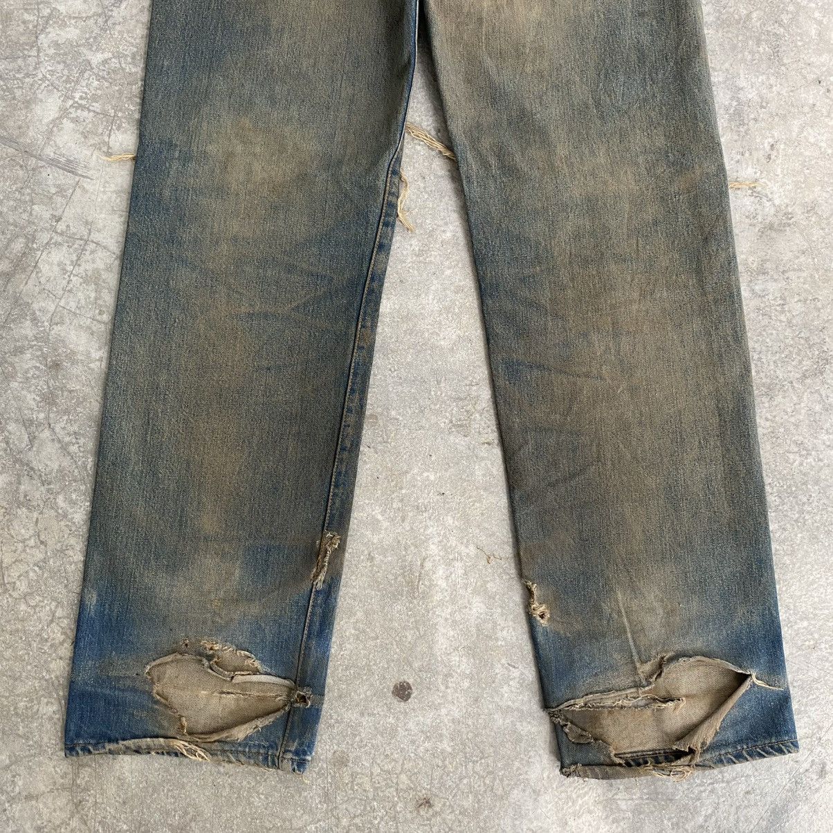 Levi's Thrashed! Vintage 90’s Levis 501 Big E Selvedge Jeans Size US 32 / EU 48 - 17 Thumbnail