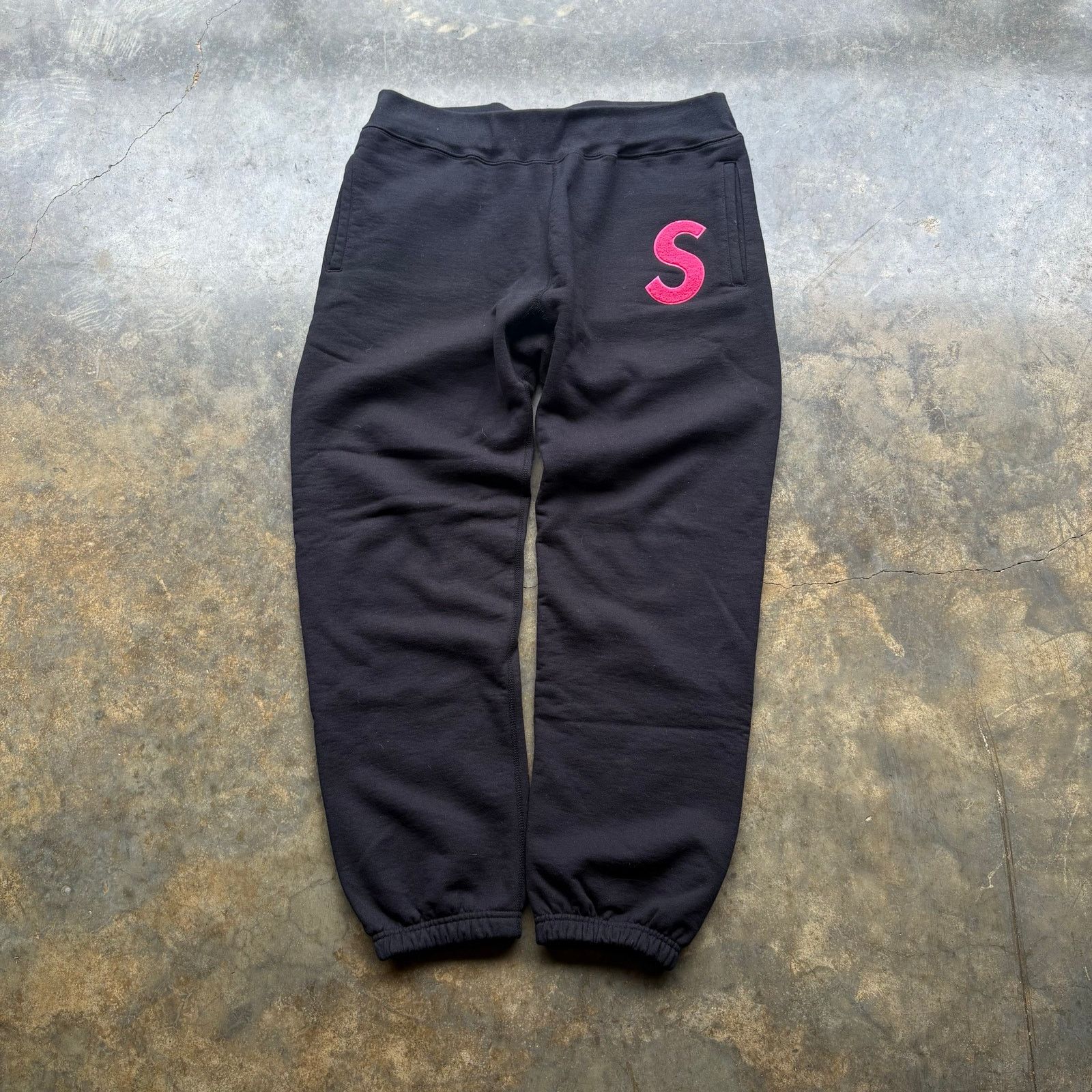 Supreme Supreme FW19 S Logo Felt Sweatpants Size US 36 / EU 52 - 1 Thumbnail
