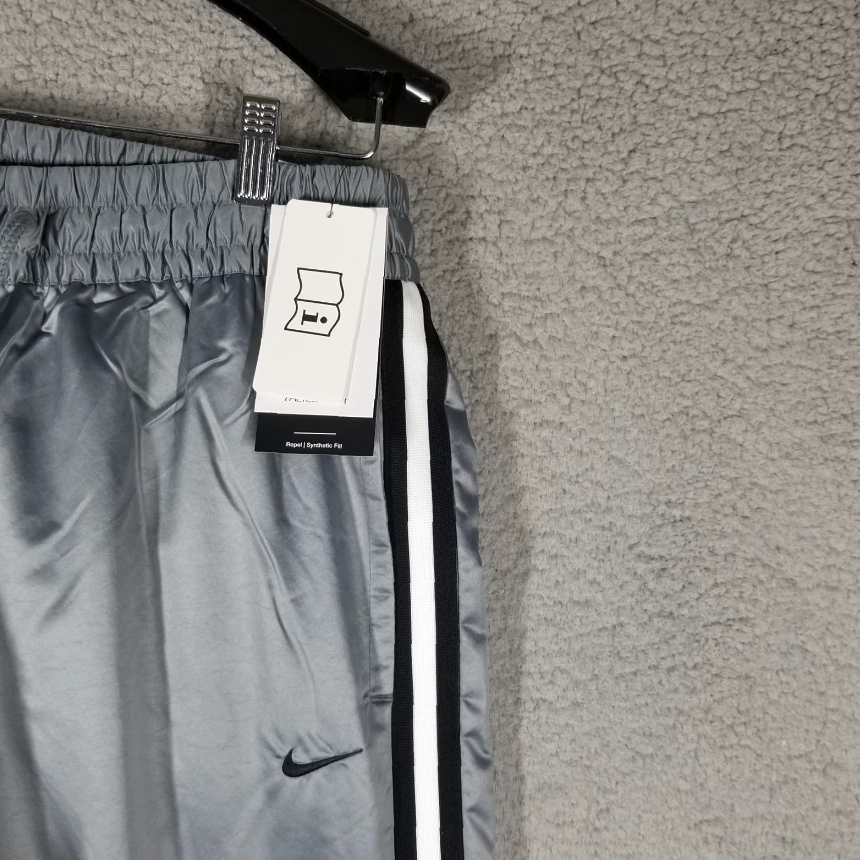 Nike VINTAGE Nike Therma-FIT Repel Jogger Pants Men Adult Medium Gray Black White Activewear Winter Summer Fall Spring Sports Athleisure Size US 31 - 3 Thumbnail