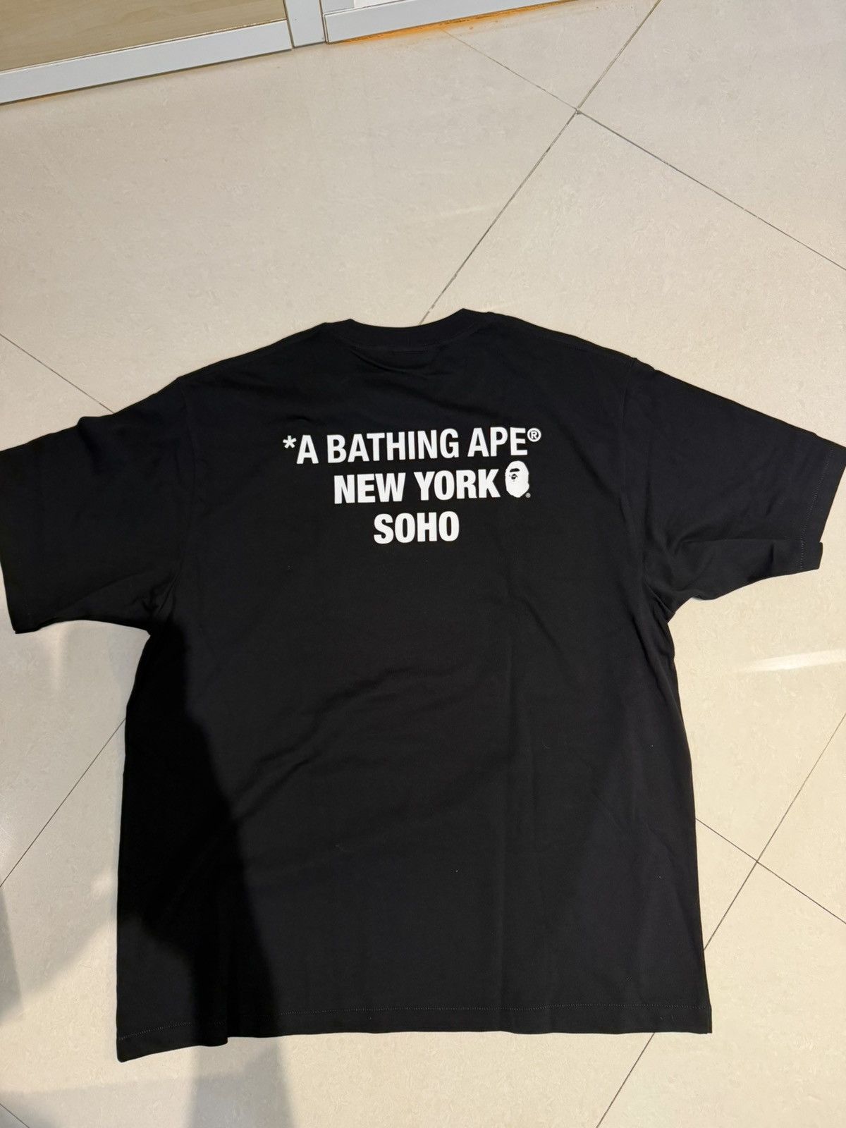 Bape Bape Soho exclusive tee large Size US L / EU 52-54 / 3 - 1 Thumbnail