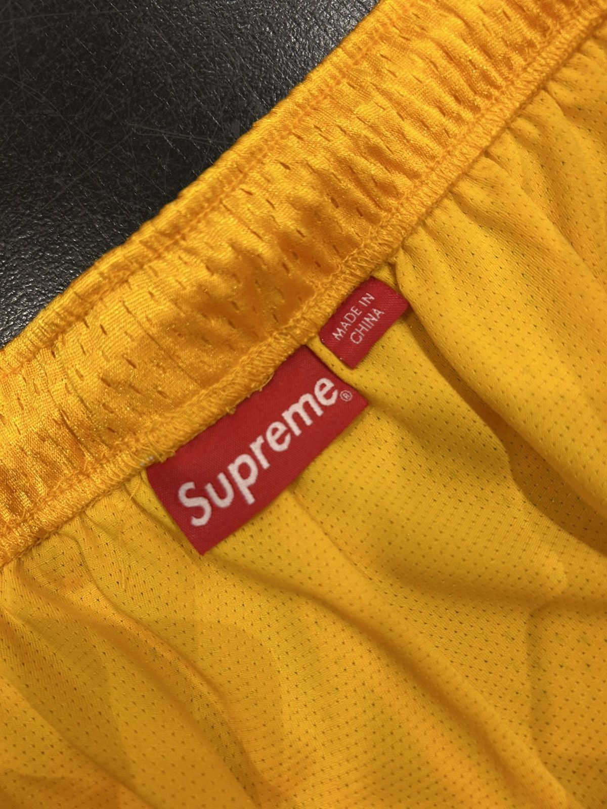 Supreme Supreme Mesh Box Logo Shorts - Yellow Size US 34 / EU 50 - 3 Thumbnail