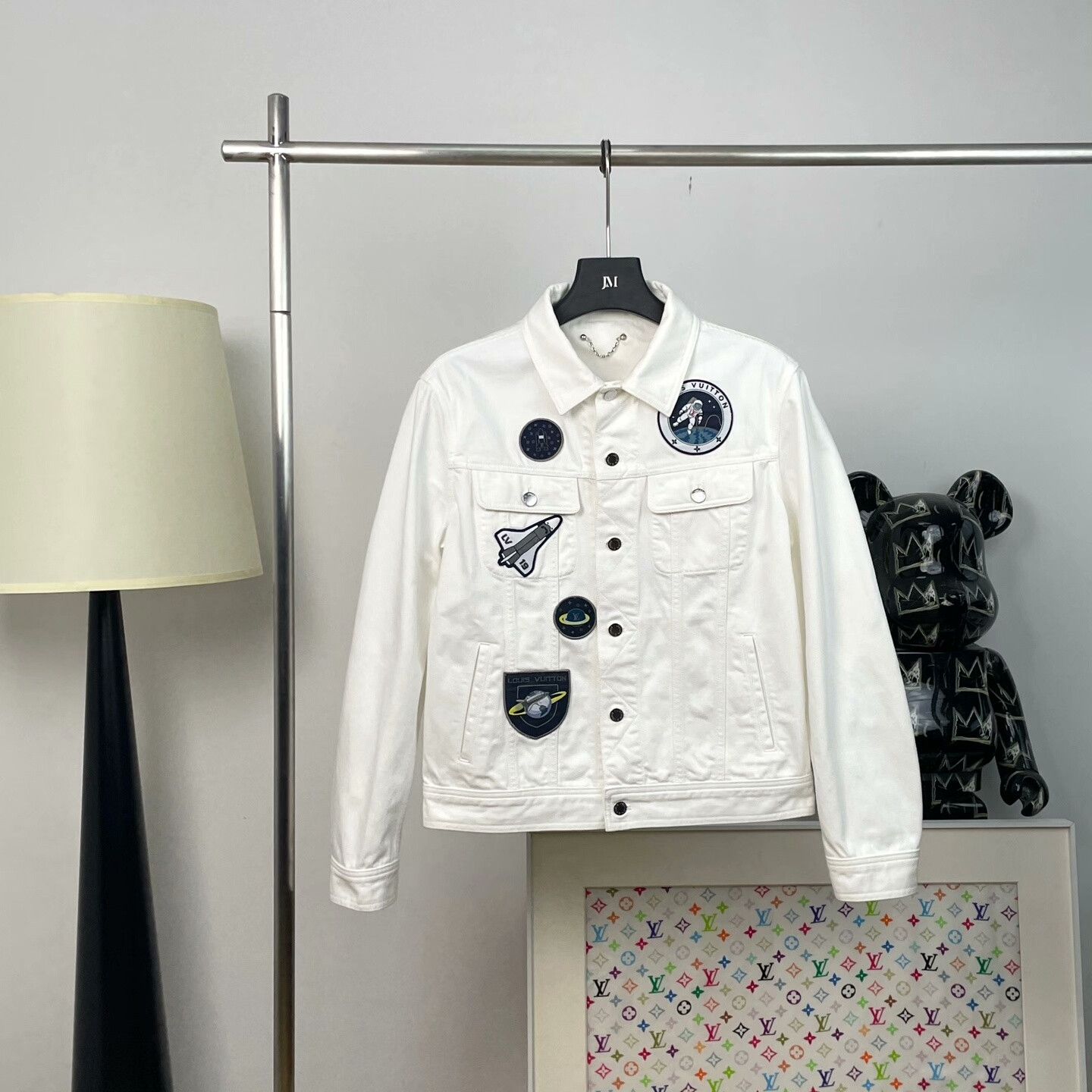 Louis Vuitton Louis Vuitton Embroidered Light Jacket l Men Size US L / EU 52-54 / 3 - 1 Thumbnail