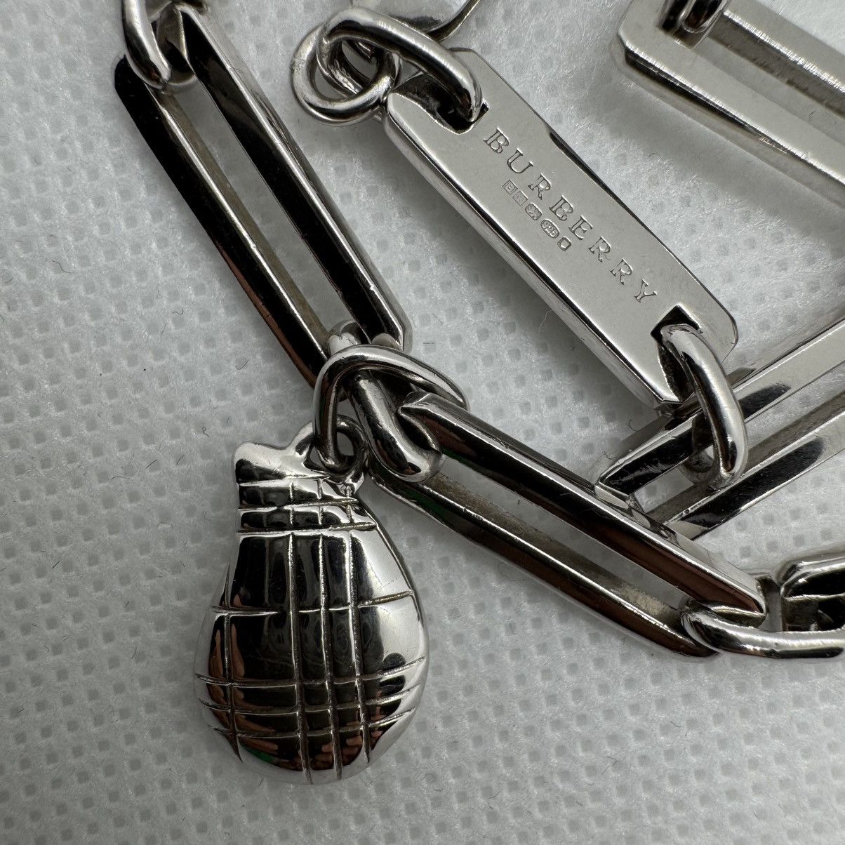 Burberry Burberry Solid Sterling Silver 925 Teardrop Necklace 42cm Size ONE SIZE - 4 Thumbnail
