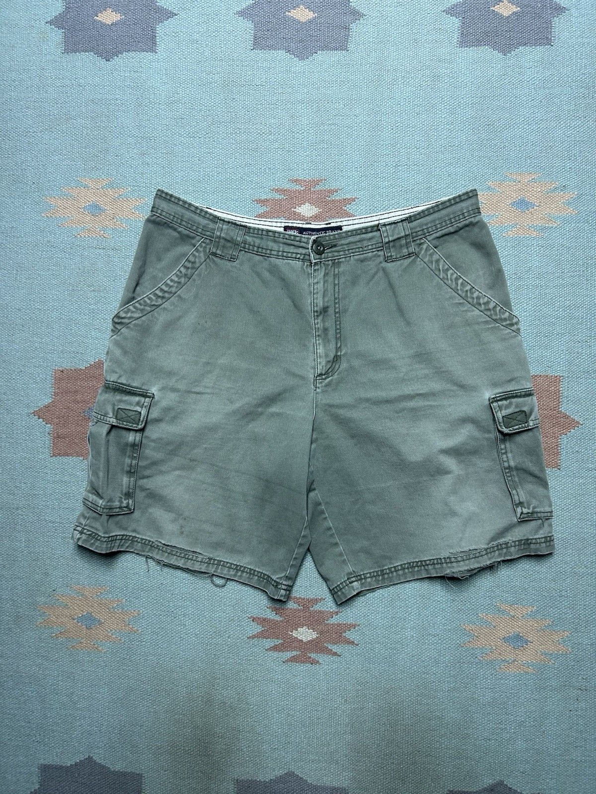 Faded Glory Faded glory cargo shorts chino twill utility distressed 36 Size US 36 / EU 52 - 1 Thumbnail