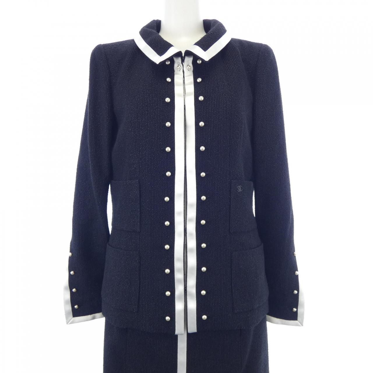 Chanel Chanel Chanel Suit Set Others Suits P23745V13766 04P DUTY FREE for USA Size ONE SIZE - 1 Thumbnail