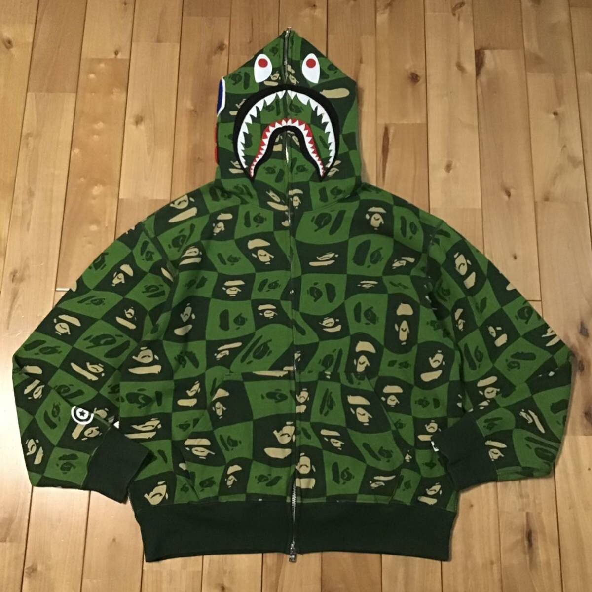 Bape BAPE FACE logo shark full zip hoodie green a bathing ape Size US M / EU 48-50 / 2 - 1 Thumbnail
