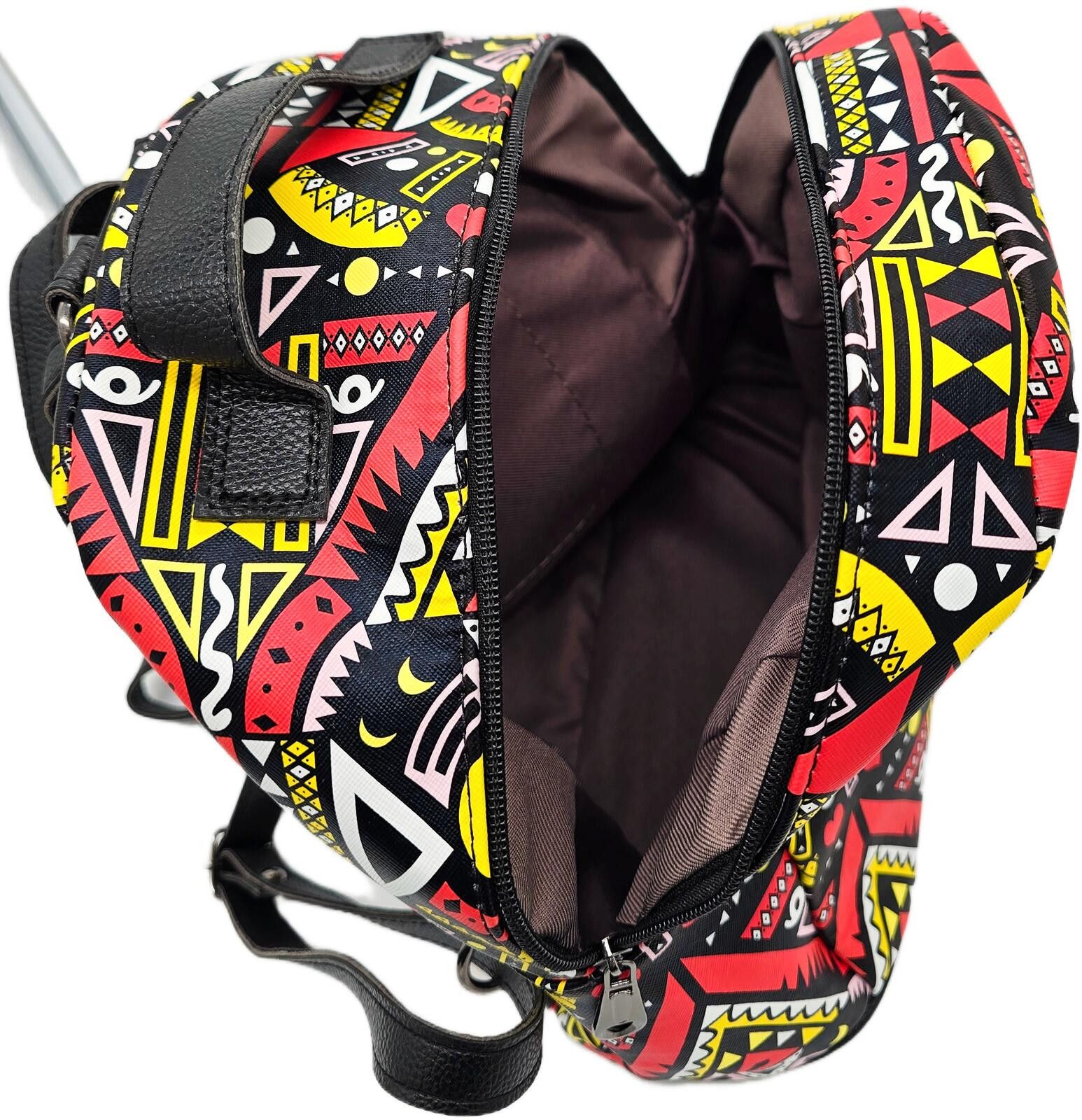 The Unbranded Brand Geometric Patterned Backpack with Adjustable Straps Size ONE SIZE - 7 Thumbnail