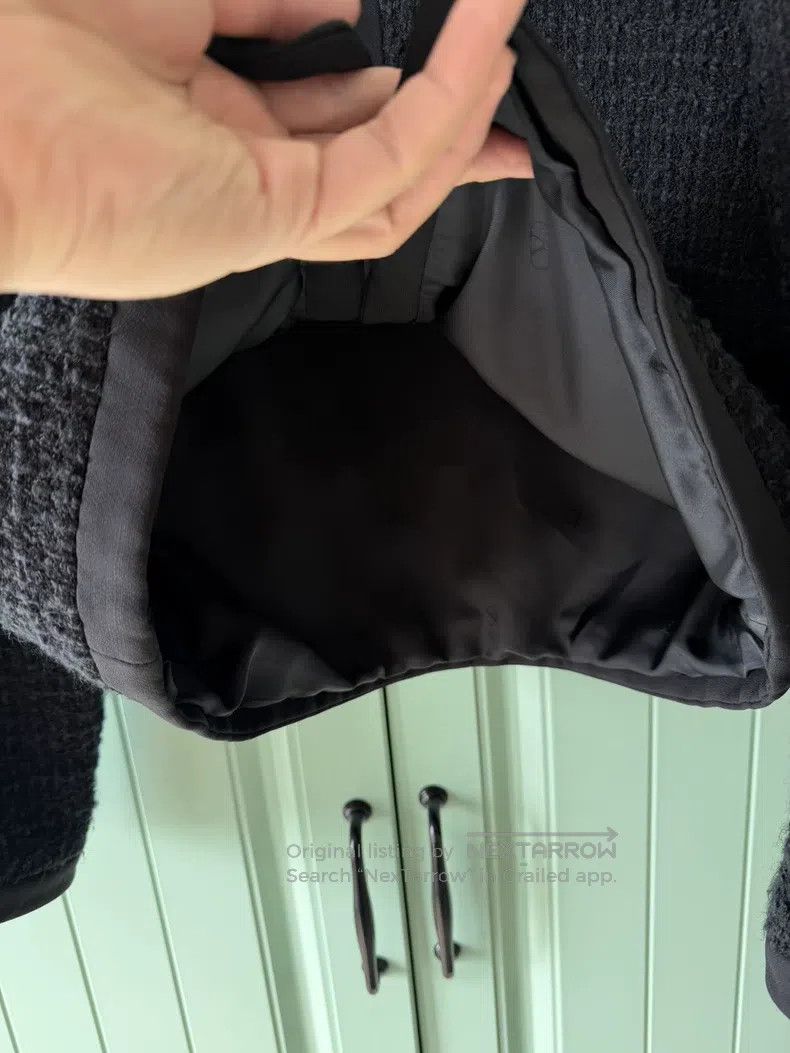 Valentino Valentino A small black fragrant jacket Size XS / US 0-2 / IT 36-38 - 8 Thumbnail