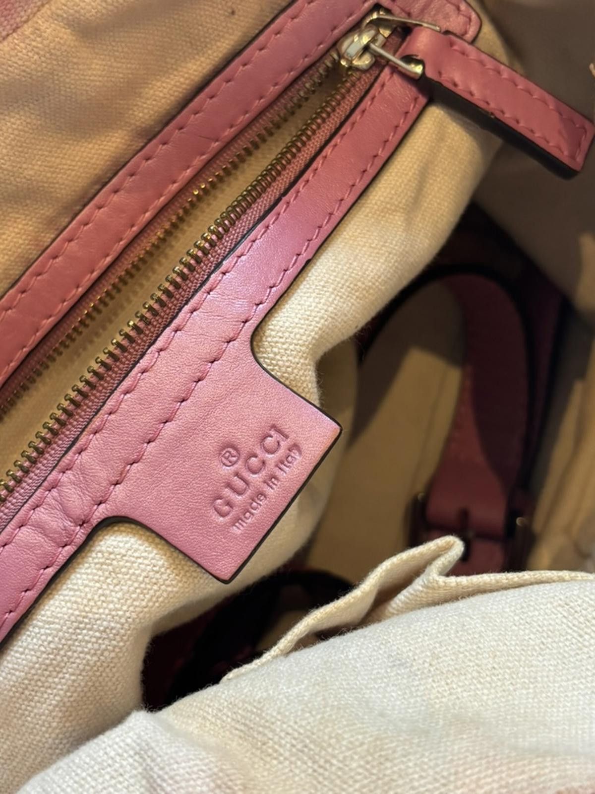 Gucci Gucci - Beige GG Monogram Canvas Tote Bag with Pink Leather Size ONE SIZE - 8 Thumbnail