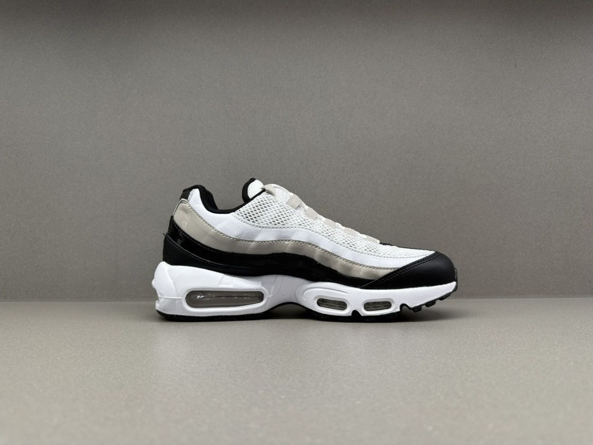 Nike Nike Air Max 95 White Light Iron Ore Black Patent Women’s Size US 6 / IT 36 - 6 Thumbnail