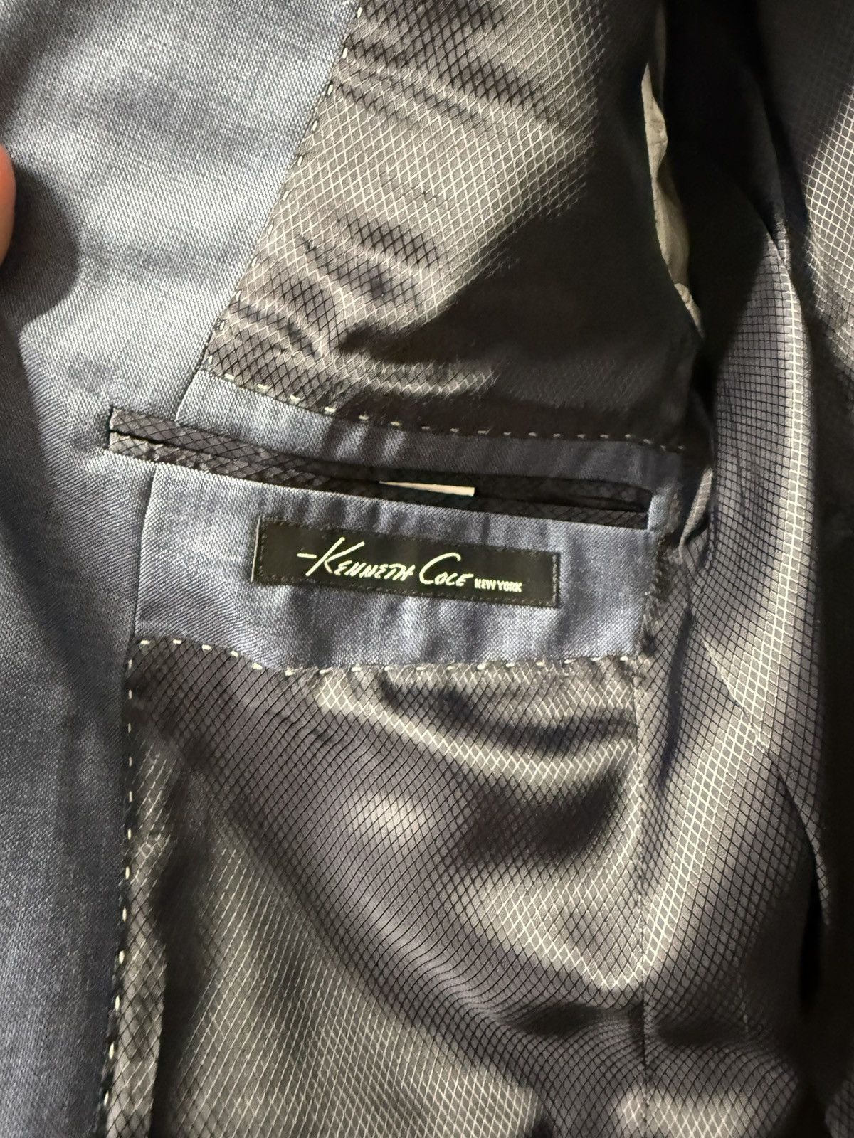 Kenneth Cole Kenneth Cole Full Suit Size 40L - 2 Thumbnail