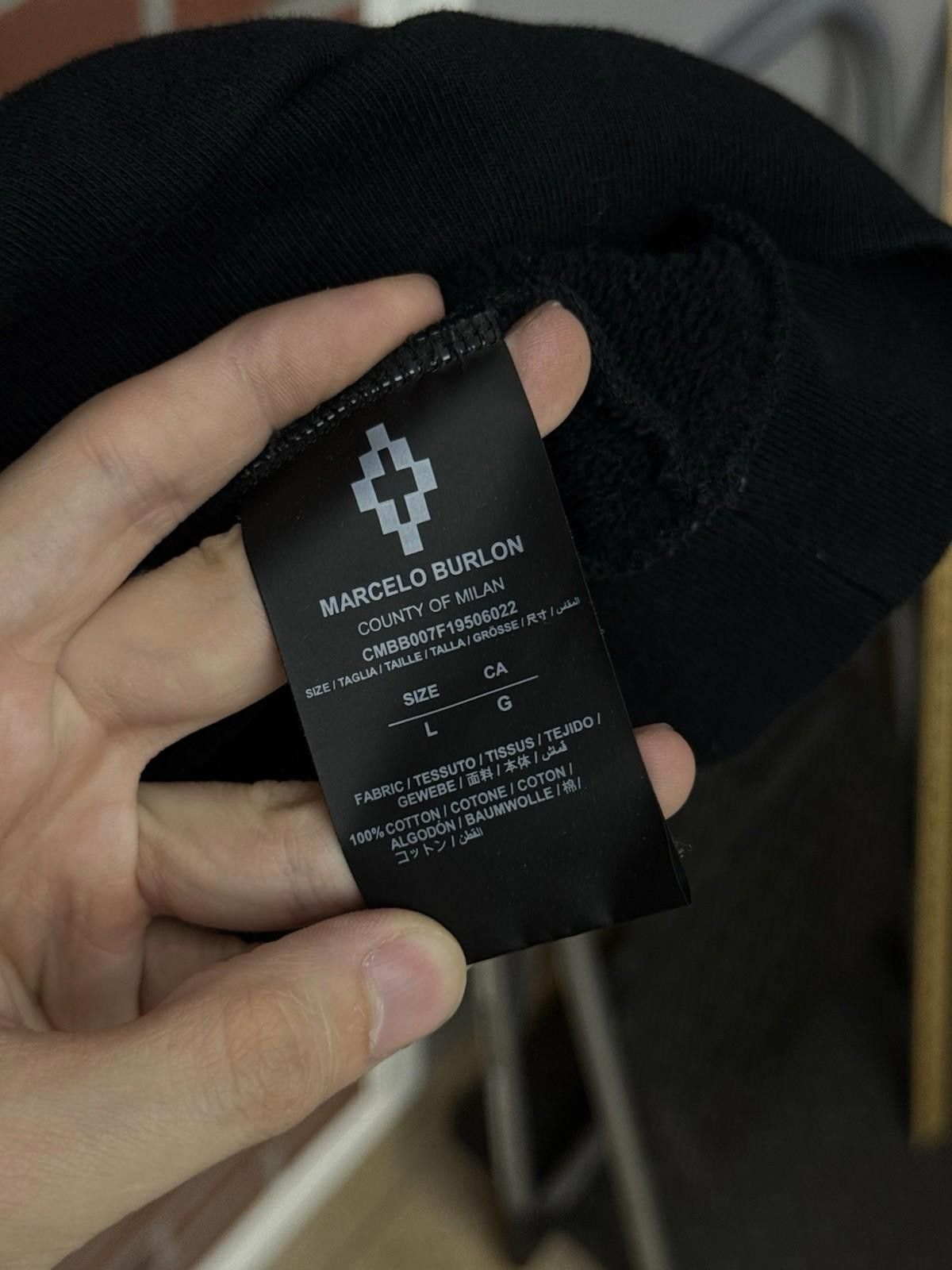 Marcelo Burlon MARCELO BURLON COUNTY OF MILAN SIZE LARGE Hoodie $700 Retail Size US L / EU 52-54 / 3 - 11 Thumbnail