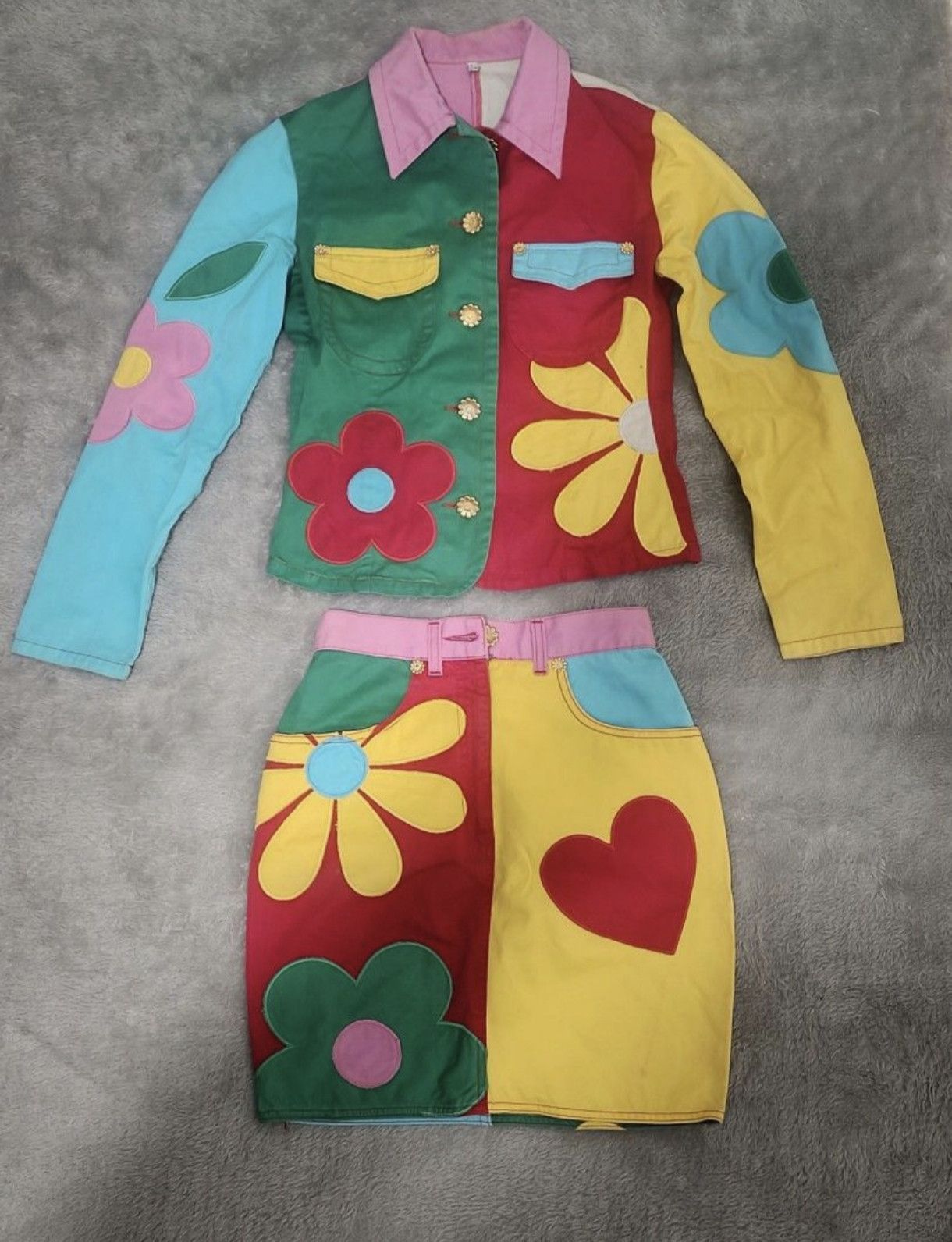 Moschino One Set Jacket and Skirt Moschino Size M / US 6-8 / IT 42-44 - 1 Thumbnail